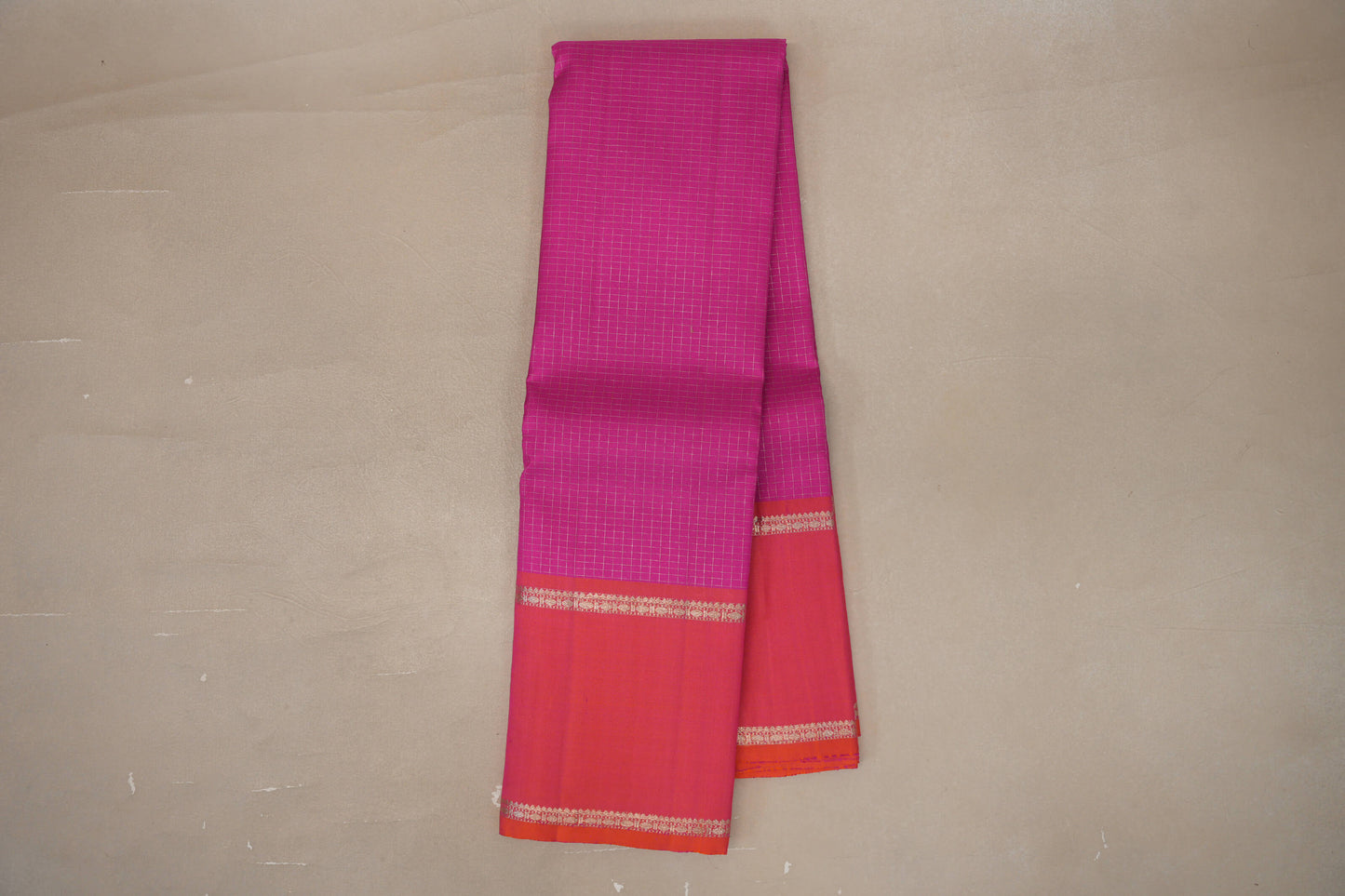 Online Bright Magenta with Rettai Pettu Borders Vintage Kanjivaram Silk Saree