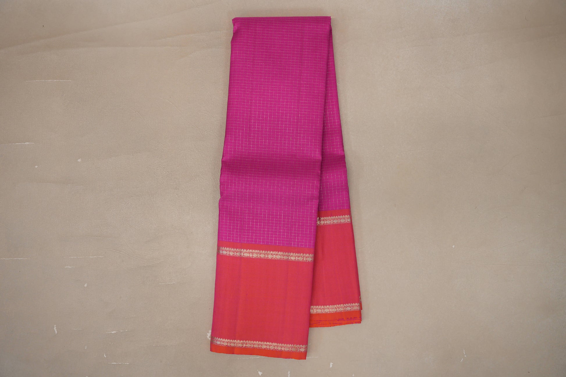 Online Bright Magenta with Rettai Pettu Borders Vintage Kanjivaram Silk Saree