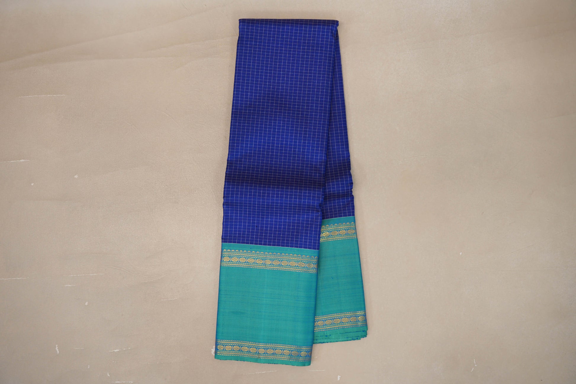Online Deep Blue with Rettai Pettu Borders Vintage Kanjivaram Silk Saree