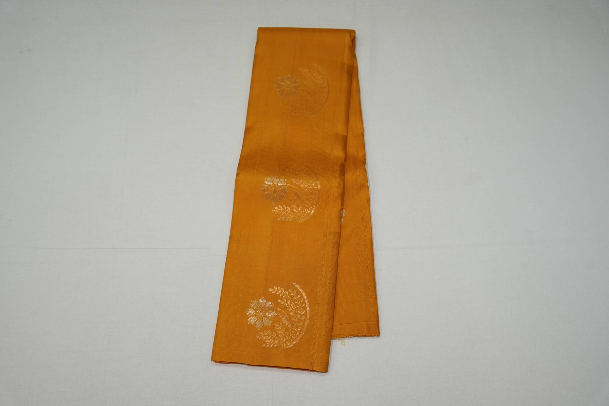 Online light weight kanchipuram silk saree