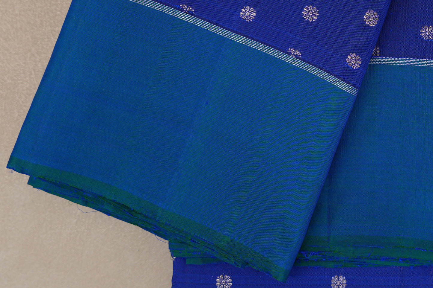 Deep Royal Blue with Peacock Blue Borders Vintage Kanjivaram Silk Saree borders