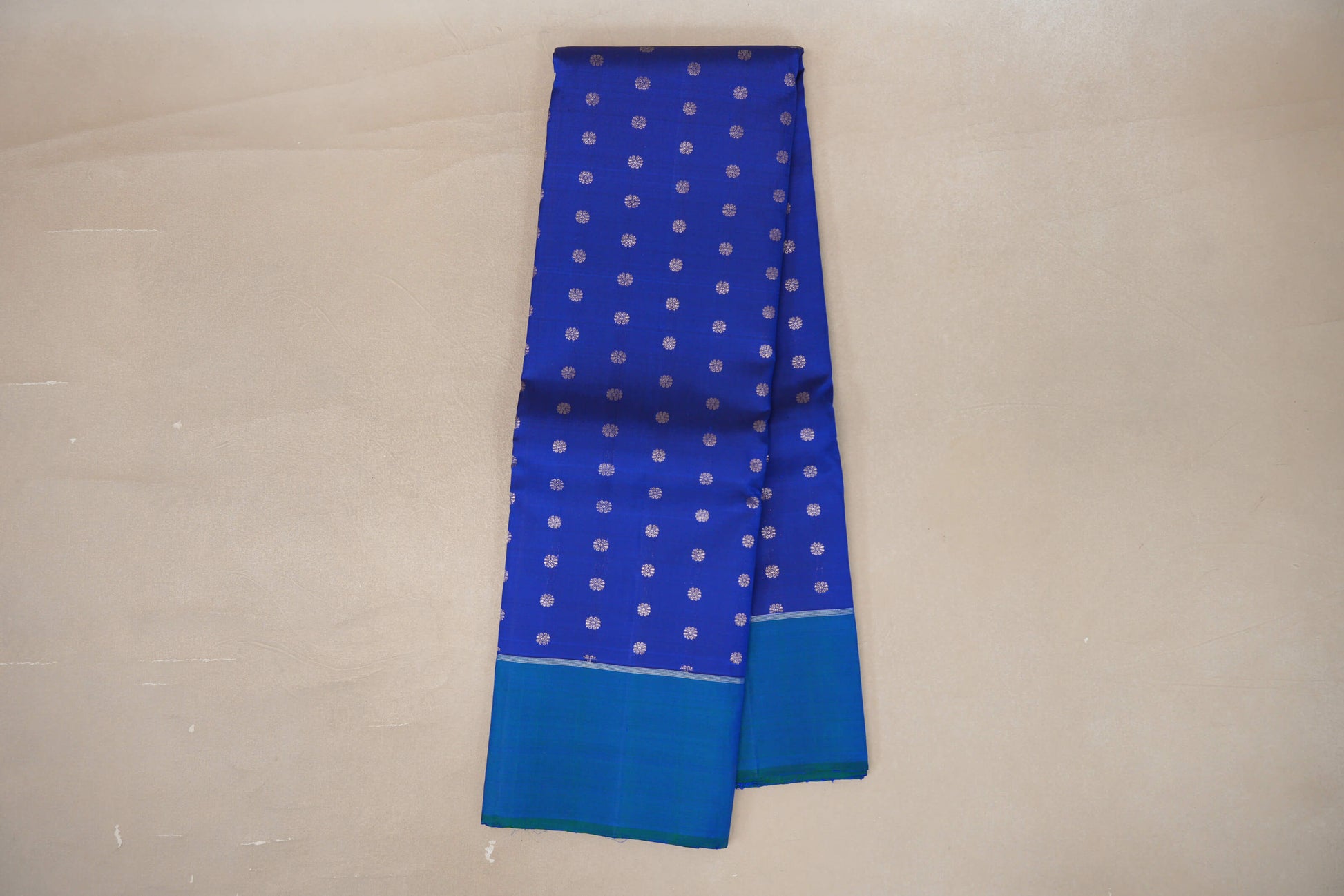 Online Deep Royal Blue with Peacock Blue Borders Vintage Kanjivaram Silk Saree