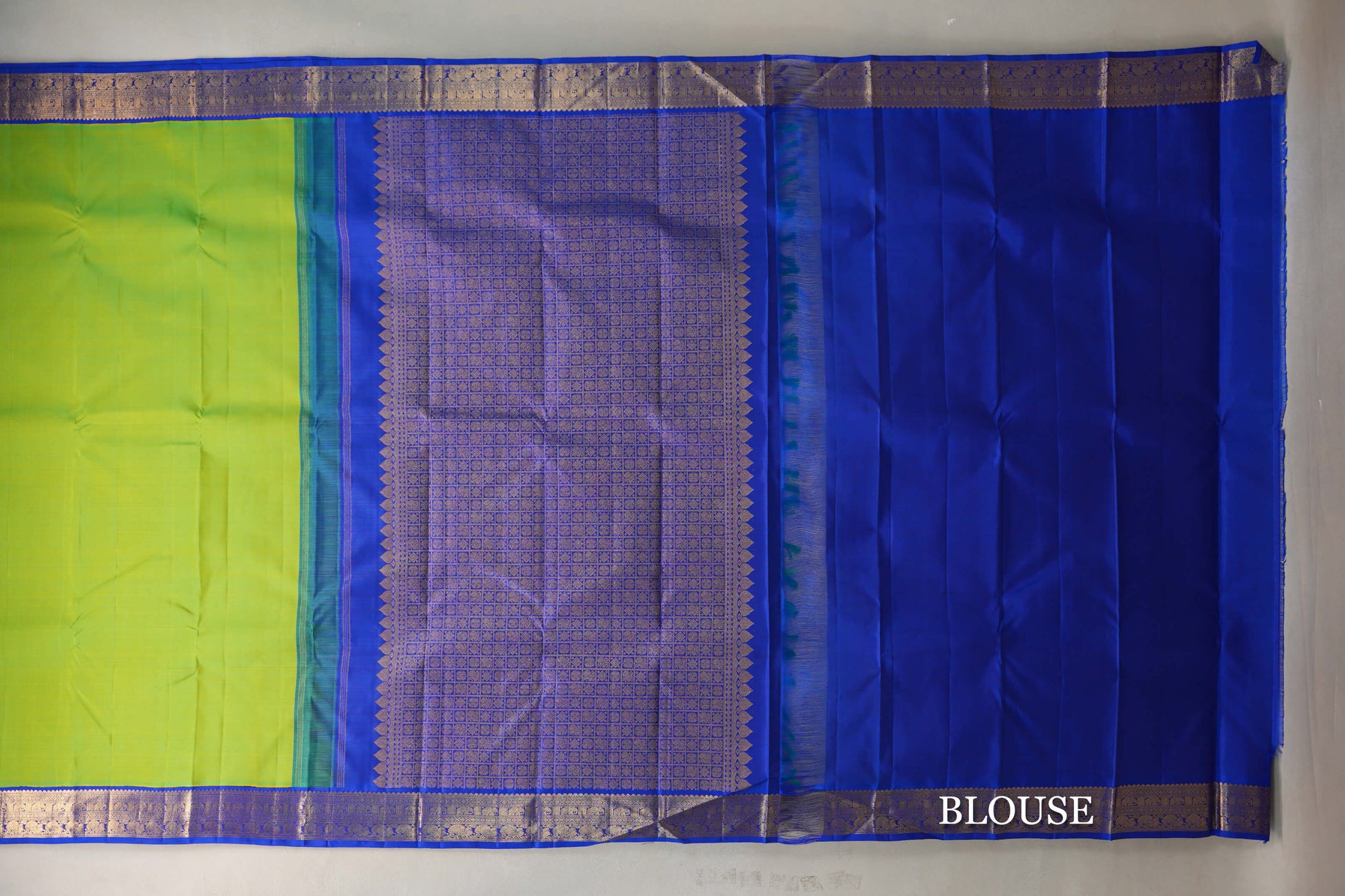 Plain Dual Tone of Yellow and Green Vintage Kanjivaram Silk Saree blouse