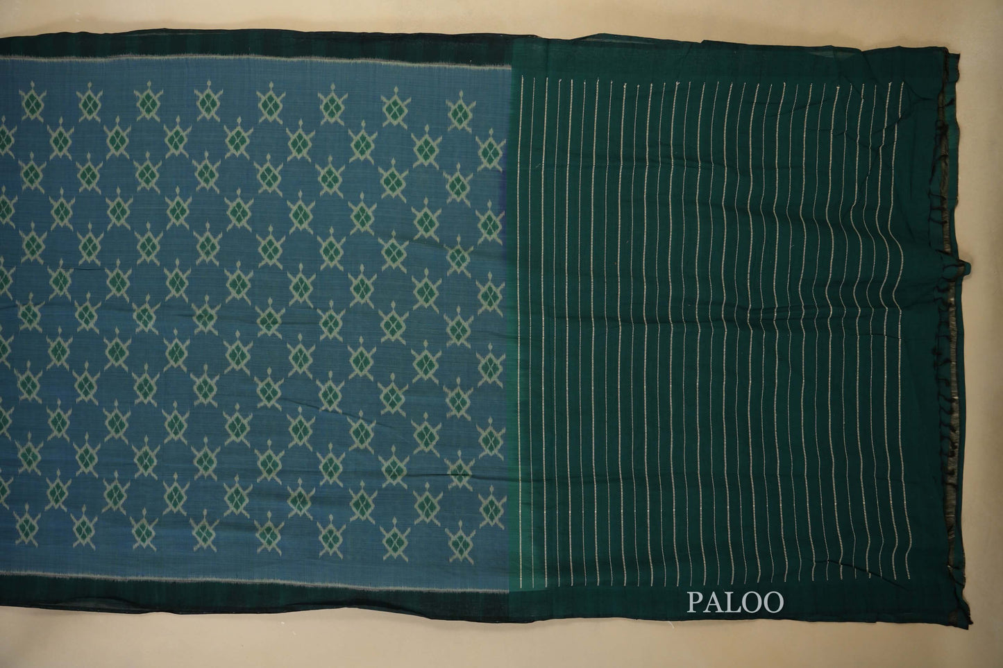 Greenish Blue Dual Tone with Green Borders Ikat Cotton Saree Paloo