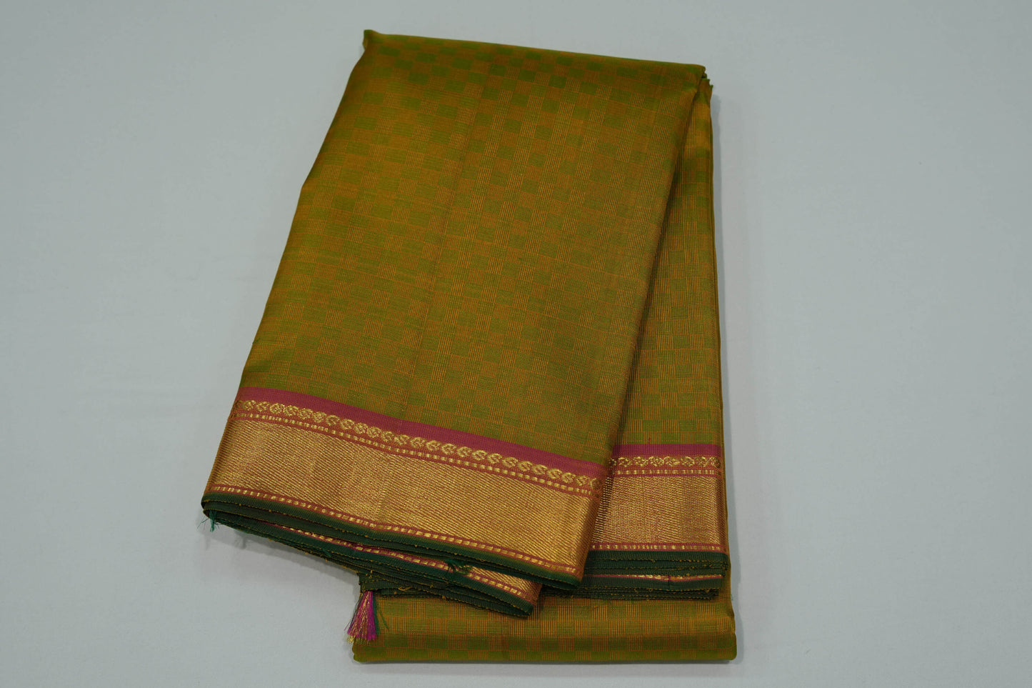 Manthulir vintage kanchipuram silk saree
