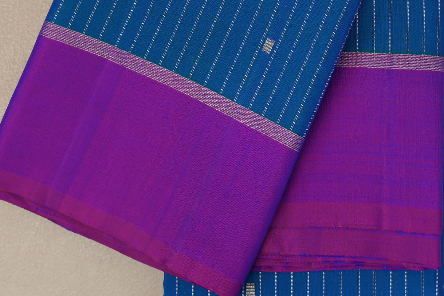 Peacock blue with magenta Borders Vintage Kanjivaram Silk Saree by Shreenivas Silks PSSR019426