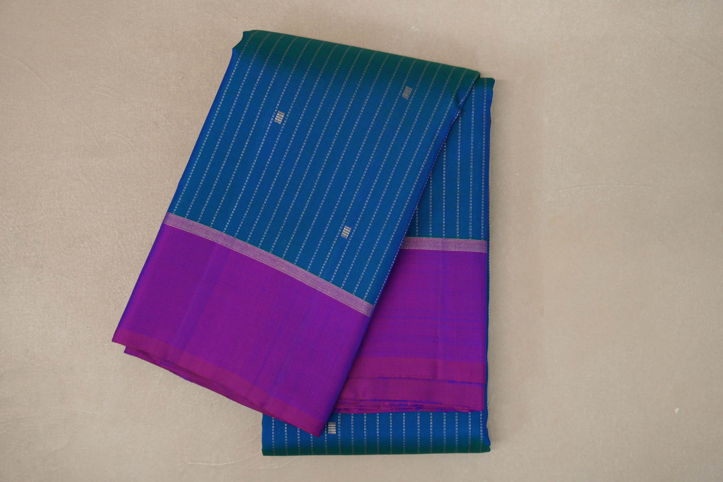 Peacock blue with magenta Borders Vintage Kanjivaram Silk Saree by Shreenivas Silks PSSR019426