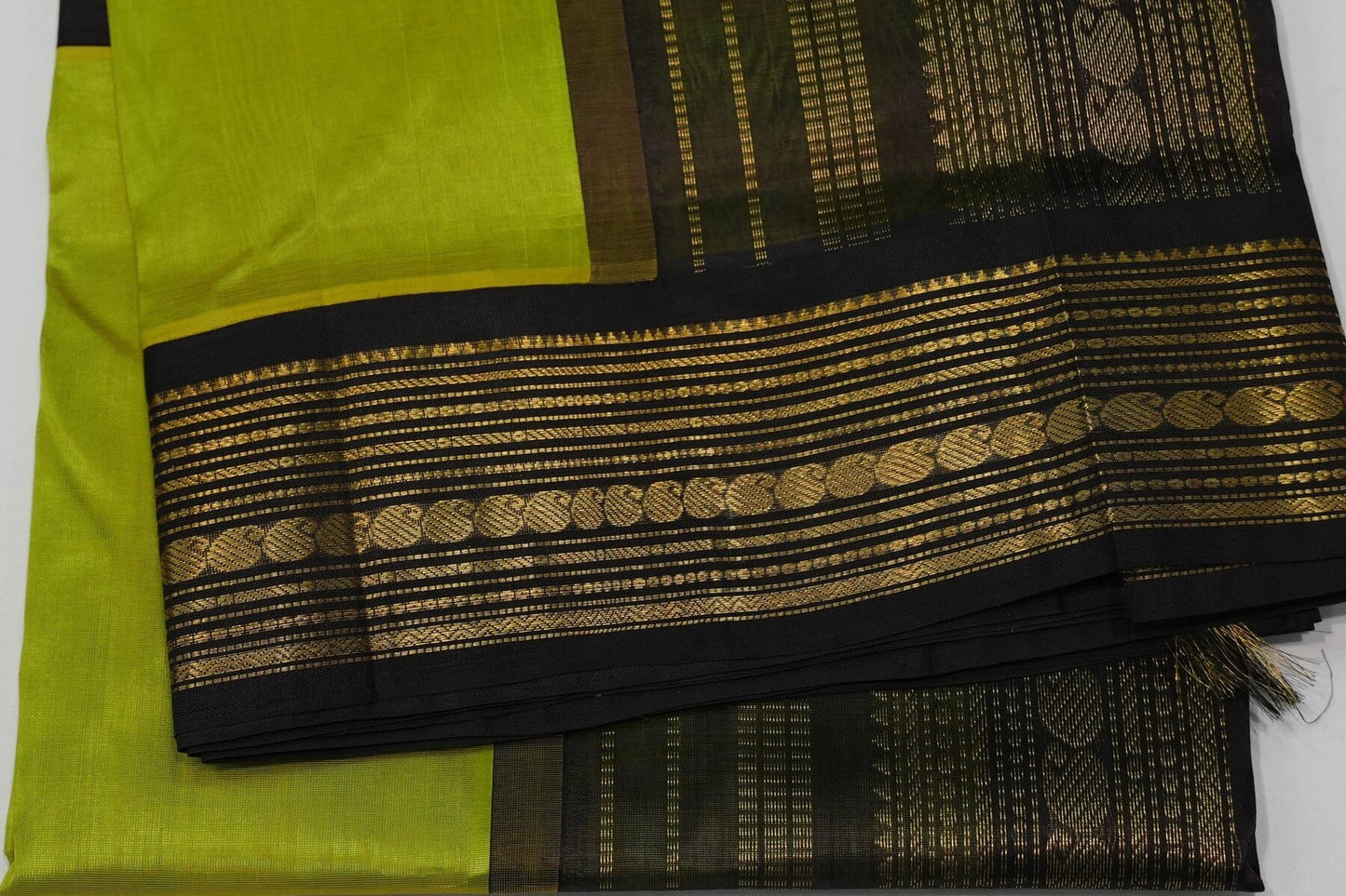 Plain vintage silk cotton saree