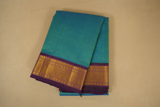 Folded Peacock Green Vintage Kanjivaram Silk Saree 
