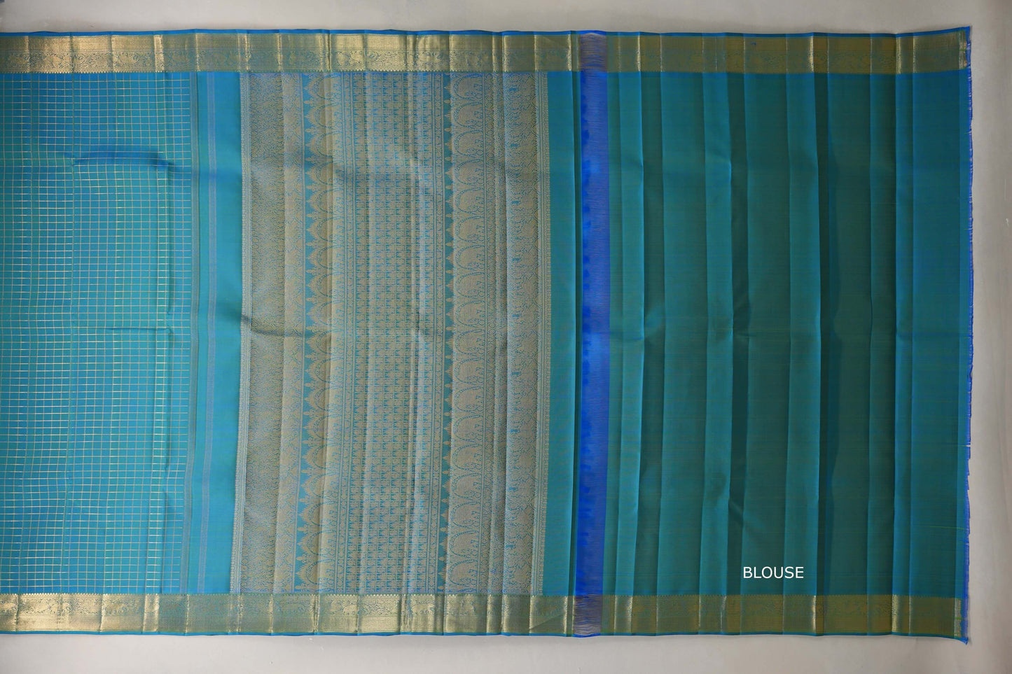 Dual Tone of Cobalt Blue and Green Vintage Heirloom Kanjivaram Silk Saree by Shreenivas Silks PSSR019474