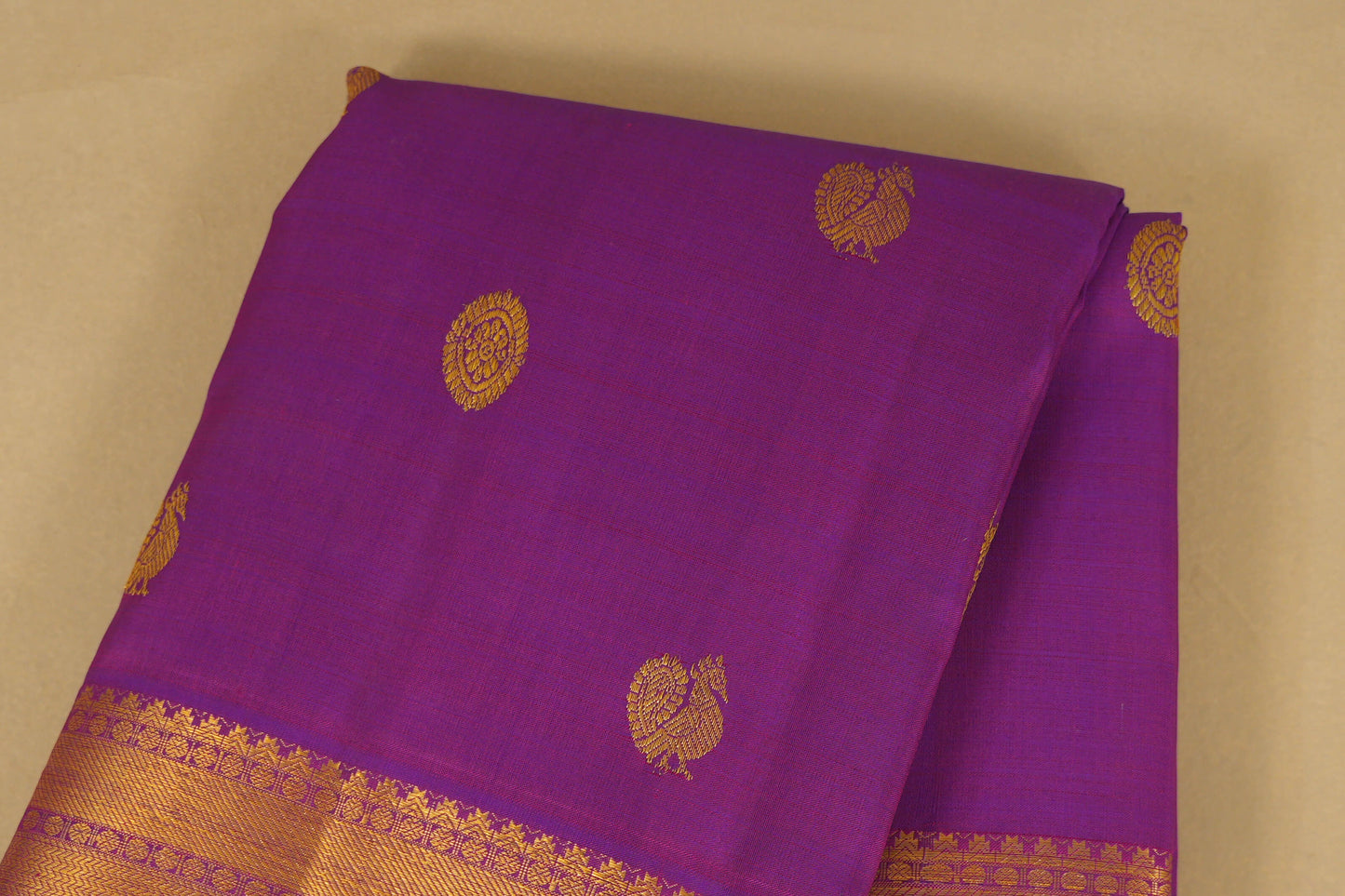 Purple Vintage Kanjivaram Silk Saree  body zoom
