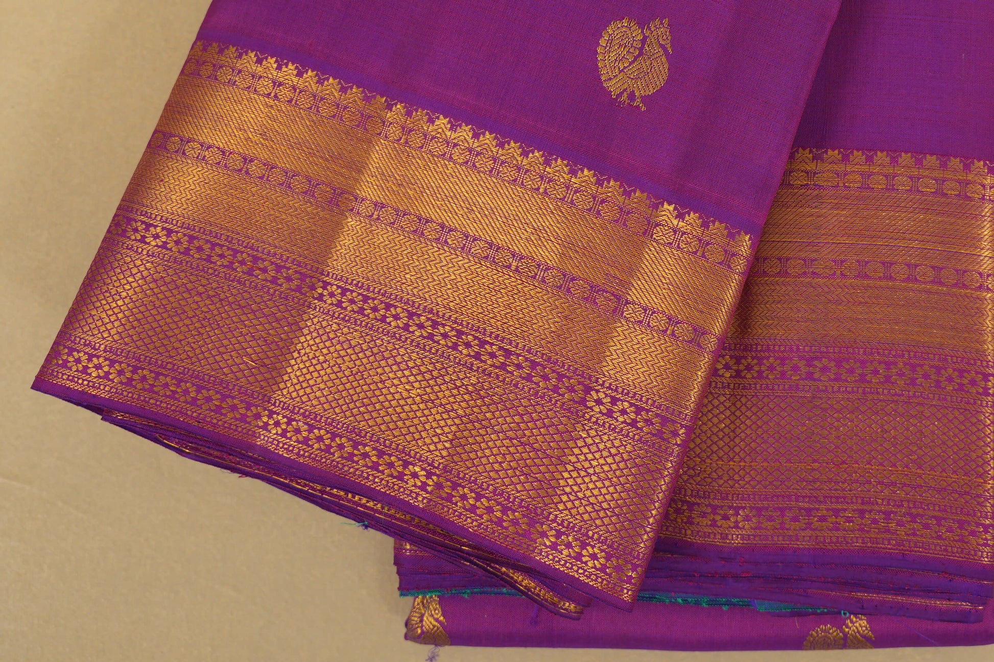 Purple Vintage Kanjivaram Silk Saree  border zoom