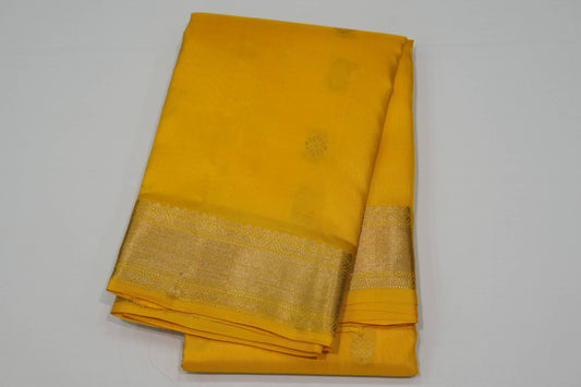 Yellow light weight kanchipuram silk saree