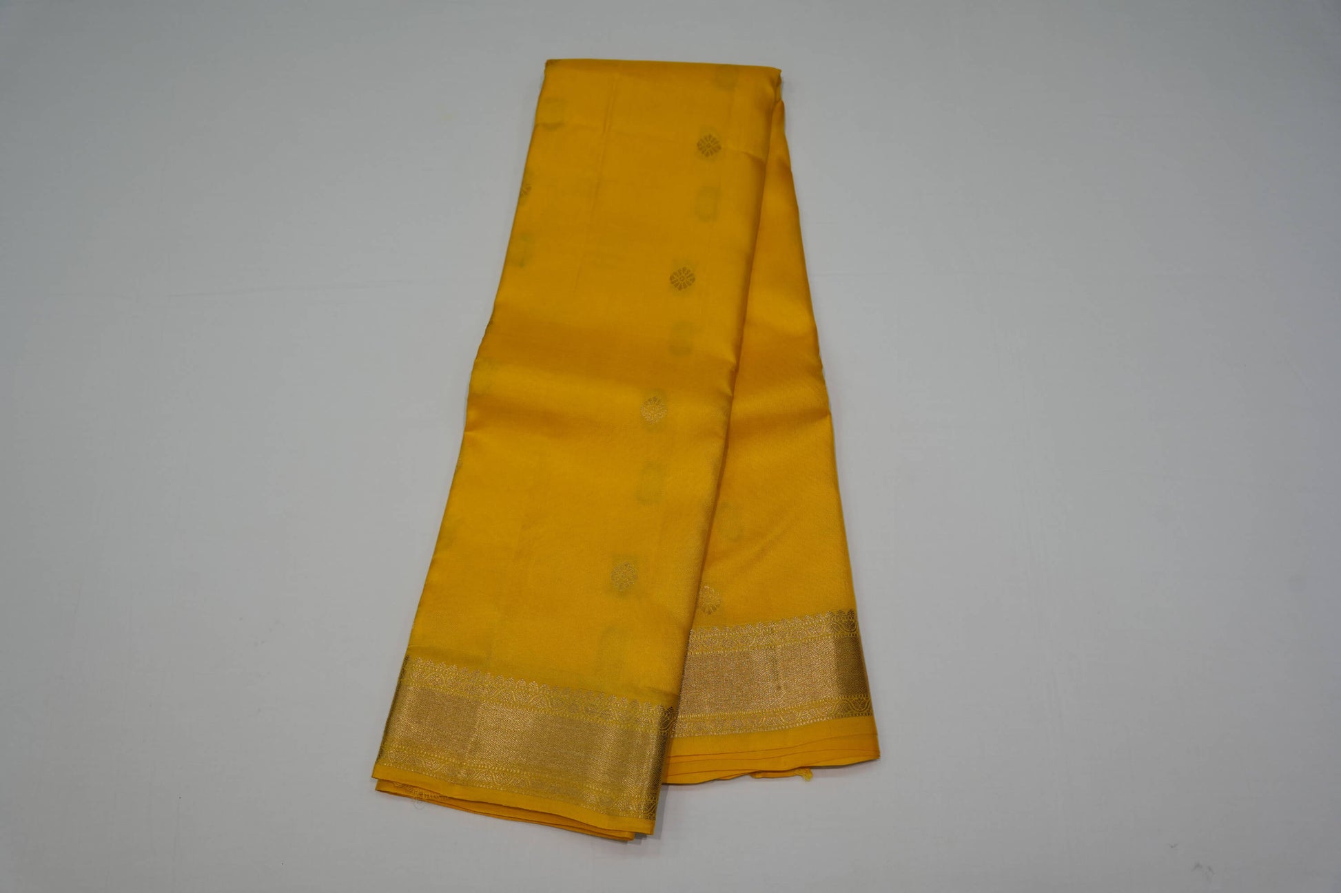 Online light weight kanchipuram silk saree