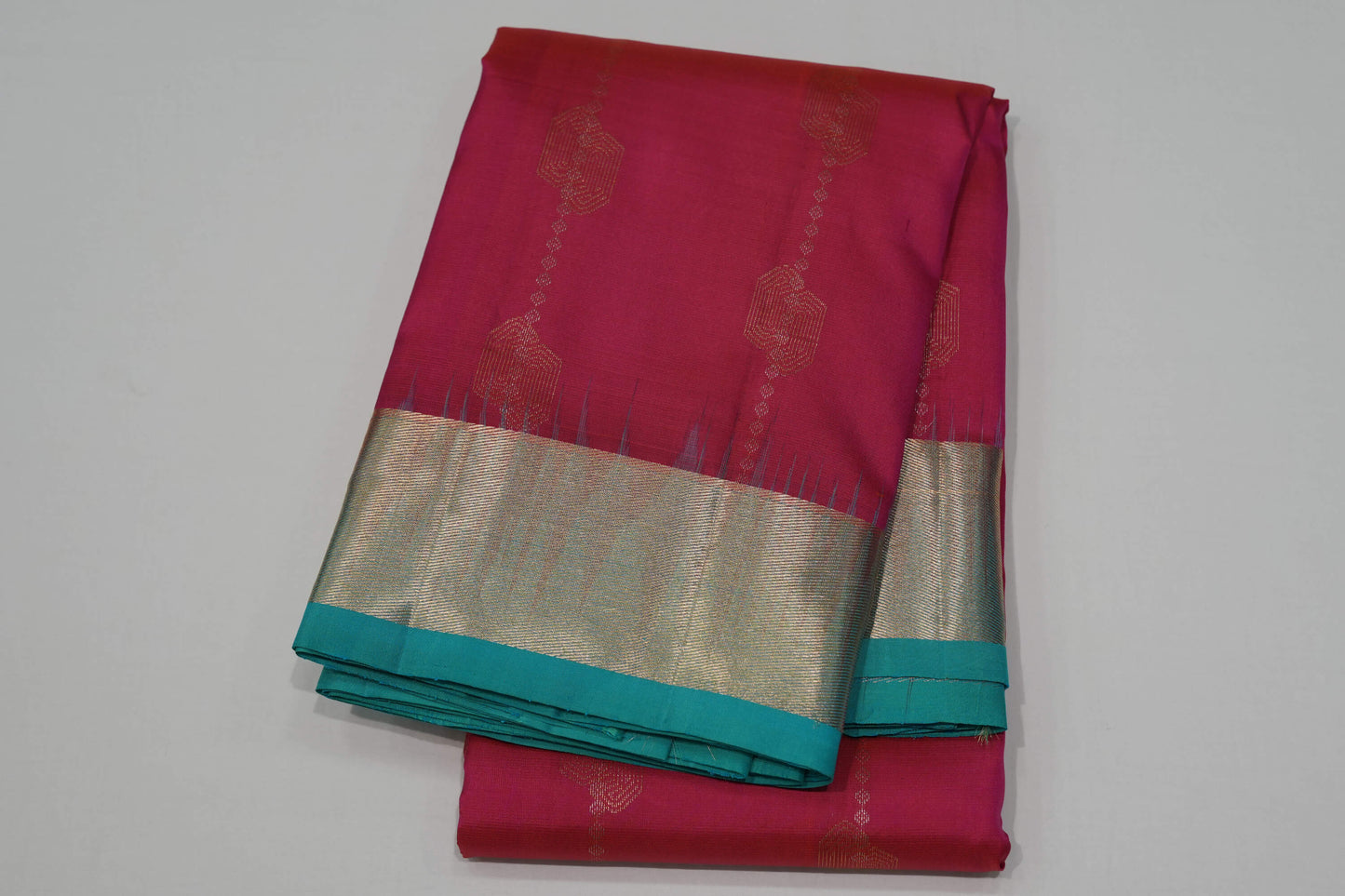 Pink light weight kanchipuram silk saree