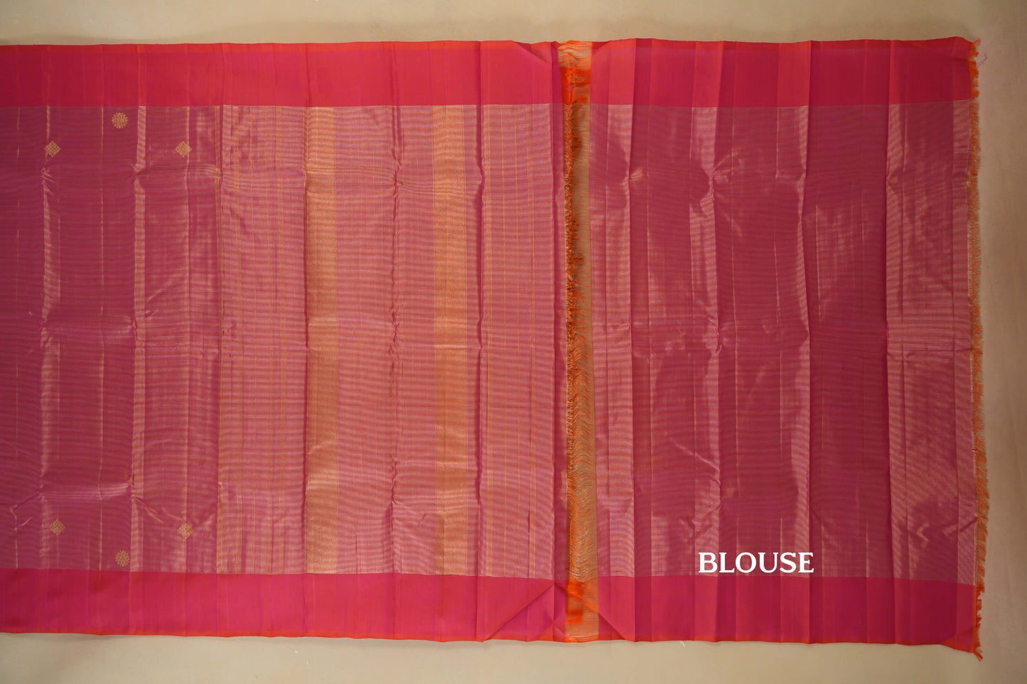 Pinkish Orange Vaira Oosi Vintage Kanjivaram Silk Saree blouse