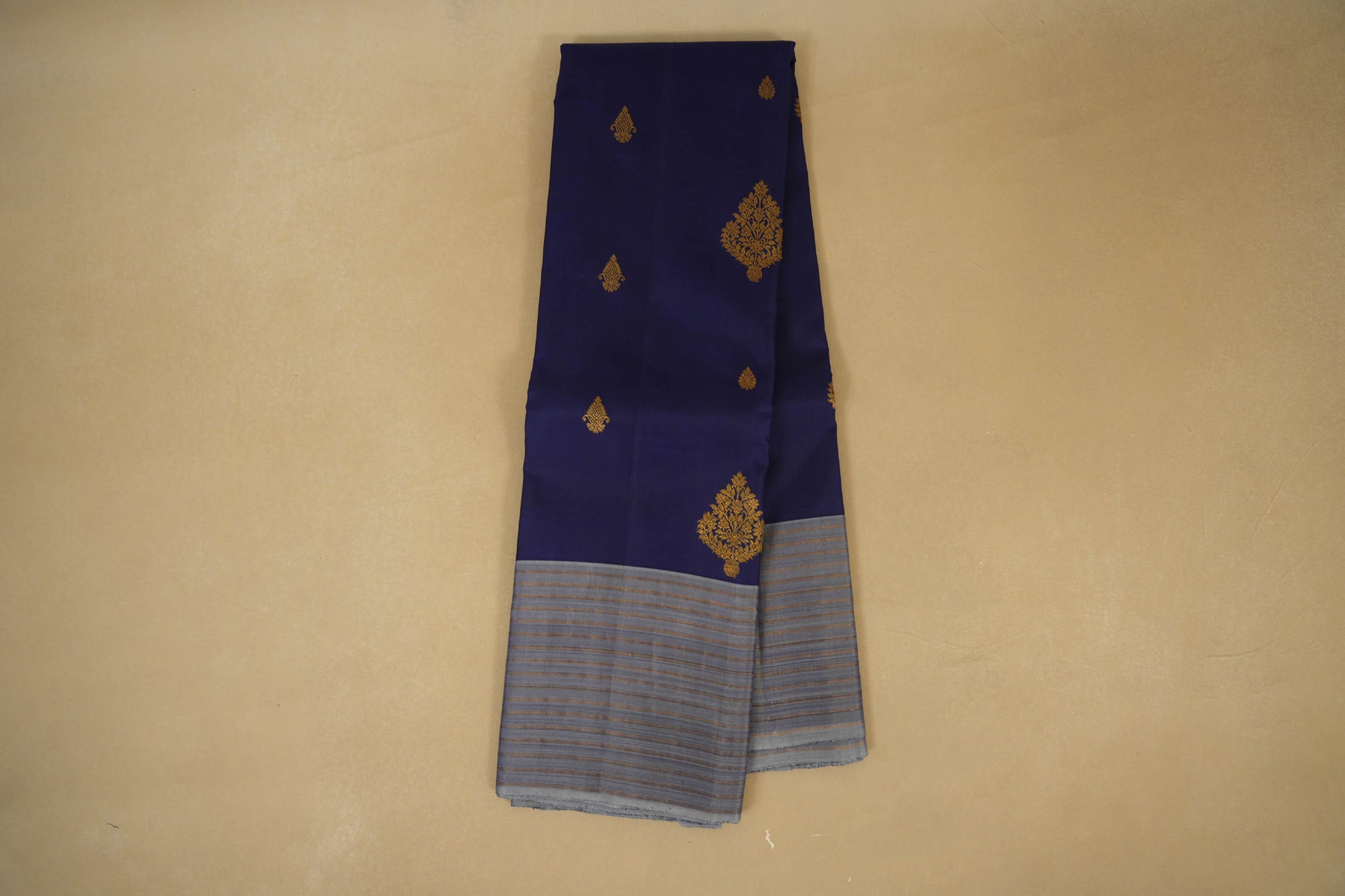 Online Navy Blue and Grey Borders Vintage Kanjivaram Silk Saree