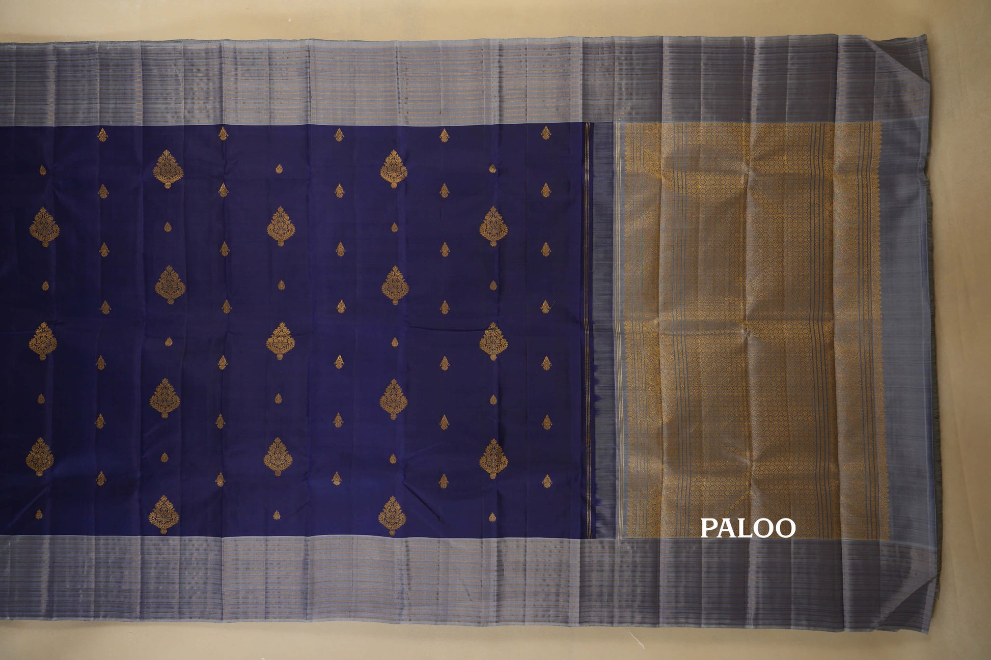 Navy Blue and Grey Borders Vintage Kanjivaram Silk Saree paloo