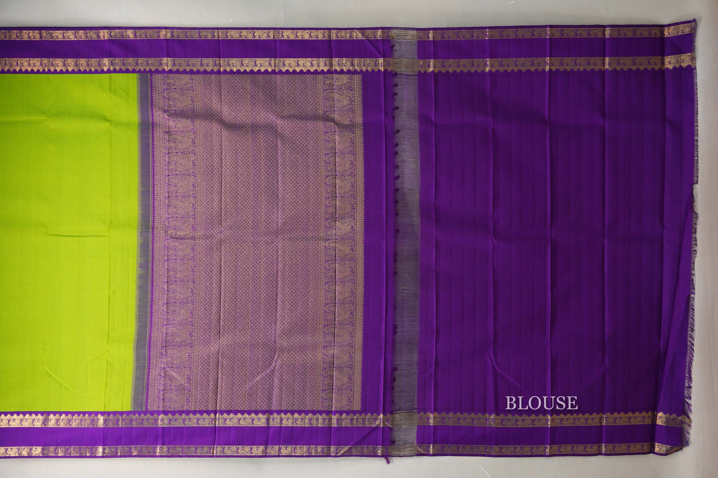 Parrot Green with Purple Rettai Pettu Borders Vintage Kanjivaram Silk Saree blouse