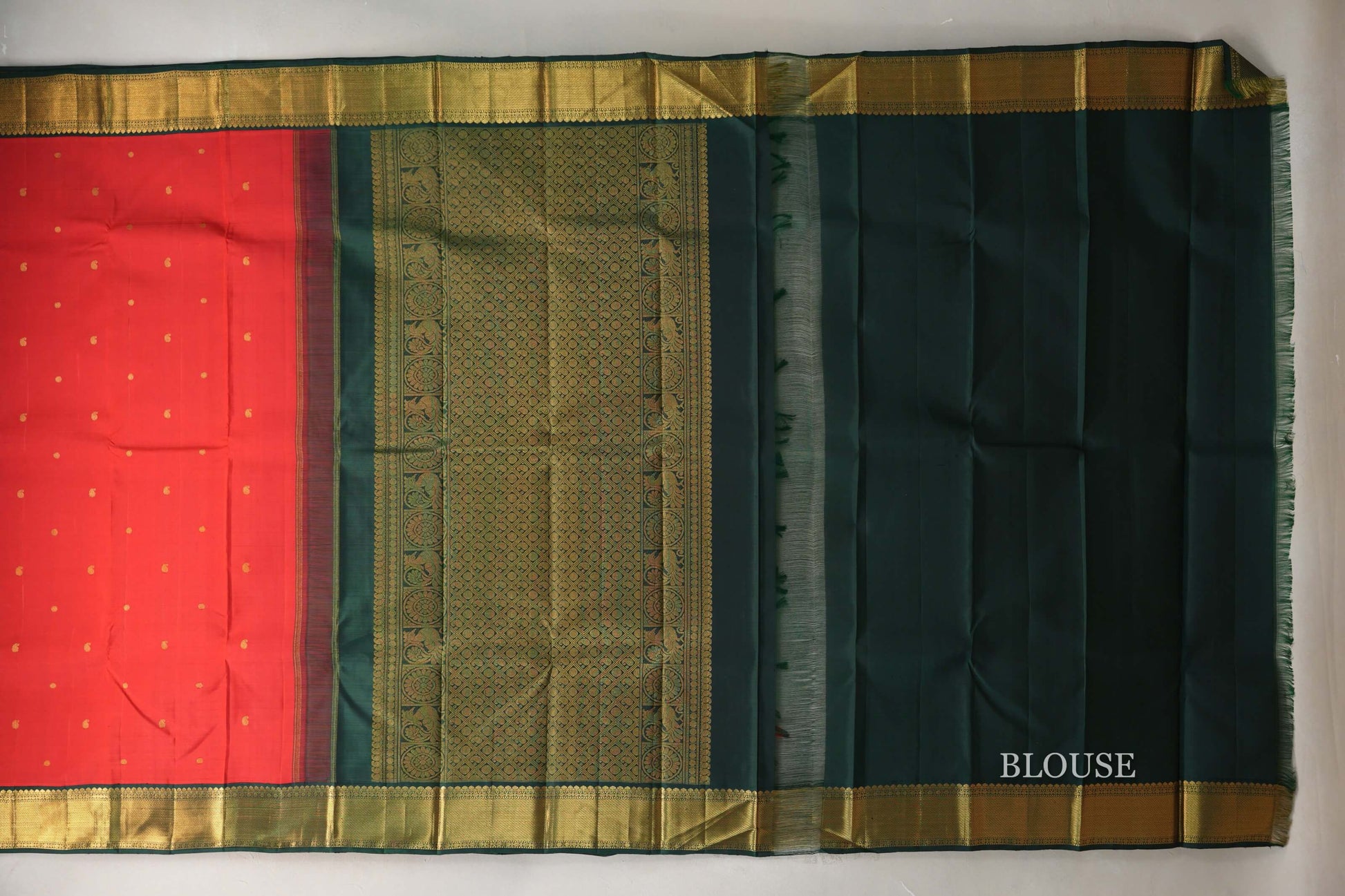 Tomato Red with Deep Bottle Green Borders Vintage Kanjivaram Silk Saree blouse