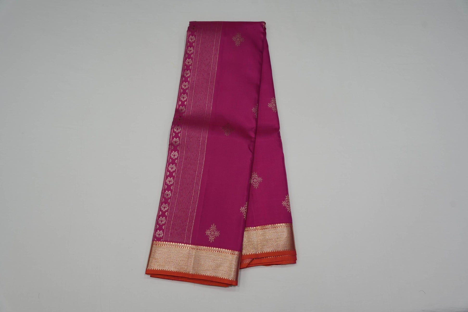 Online vintage kanchipuram silk saree