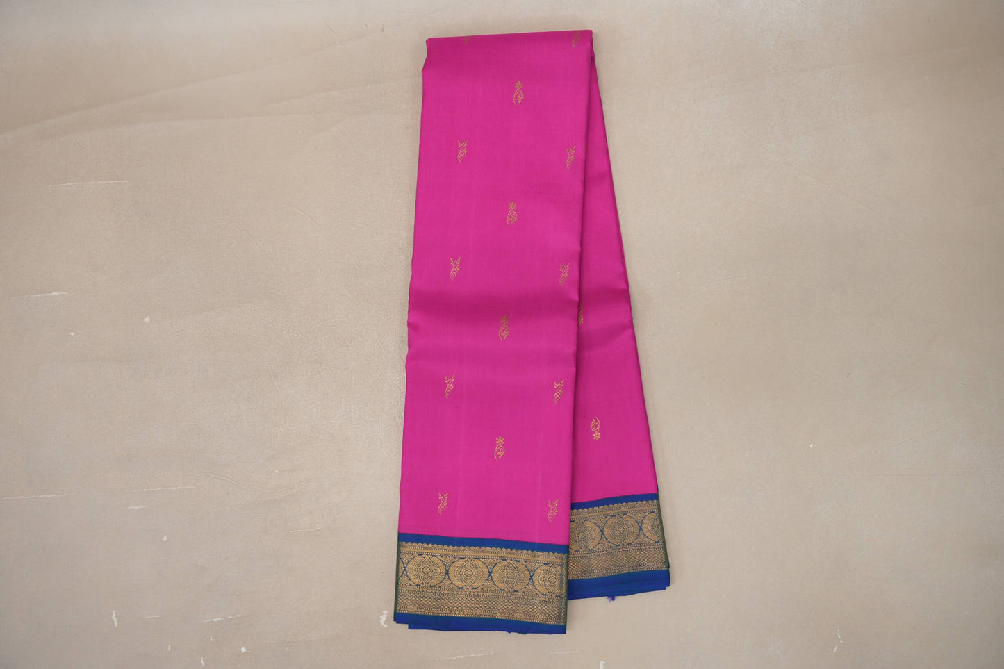Online Magenta with Peacock Blue Borders Vintage Kanjivaram Silk Saree