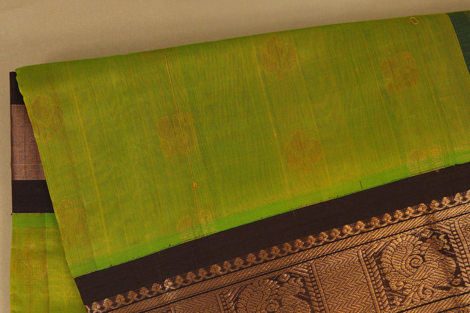 Fluorescent Green with Coffee Brown Borders Silk Cotton Saree body
