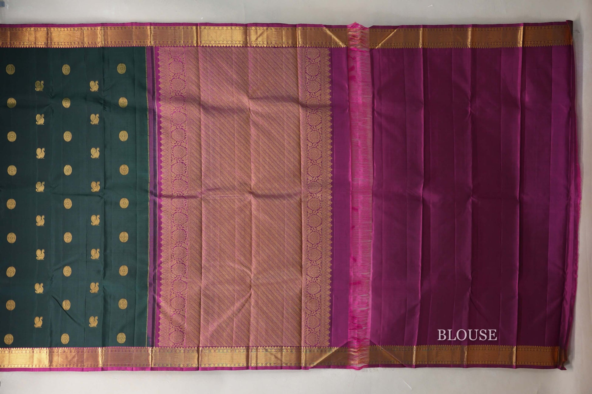 Deep Bottle Green with Deep Magenta Borders Vintage Kanjivaram Silk Saree blouse