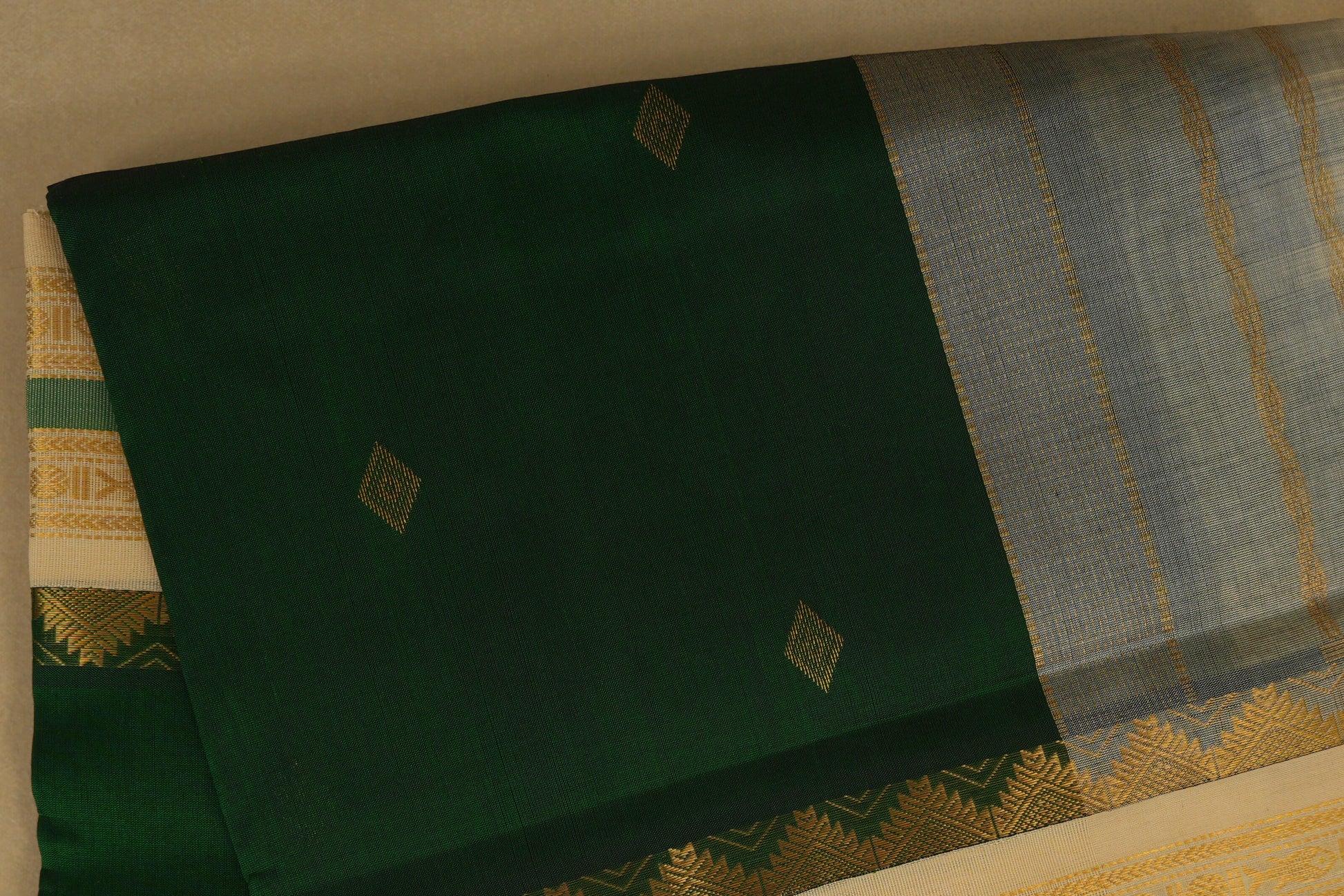 Bottle Green with Off-white Borders Silk Cotton Saree body