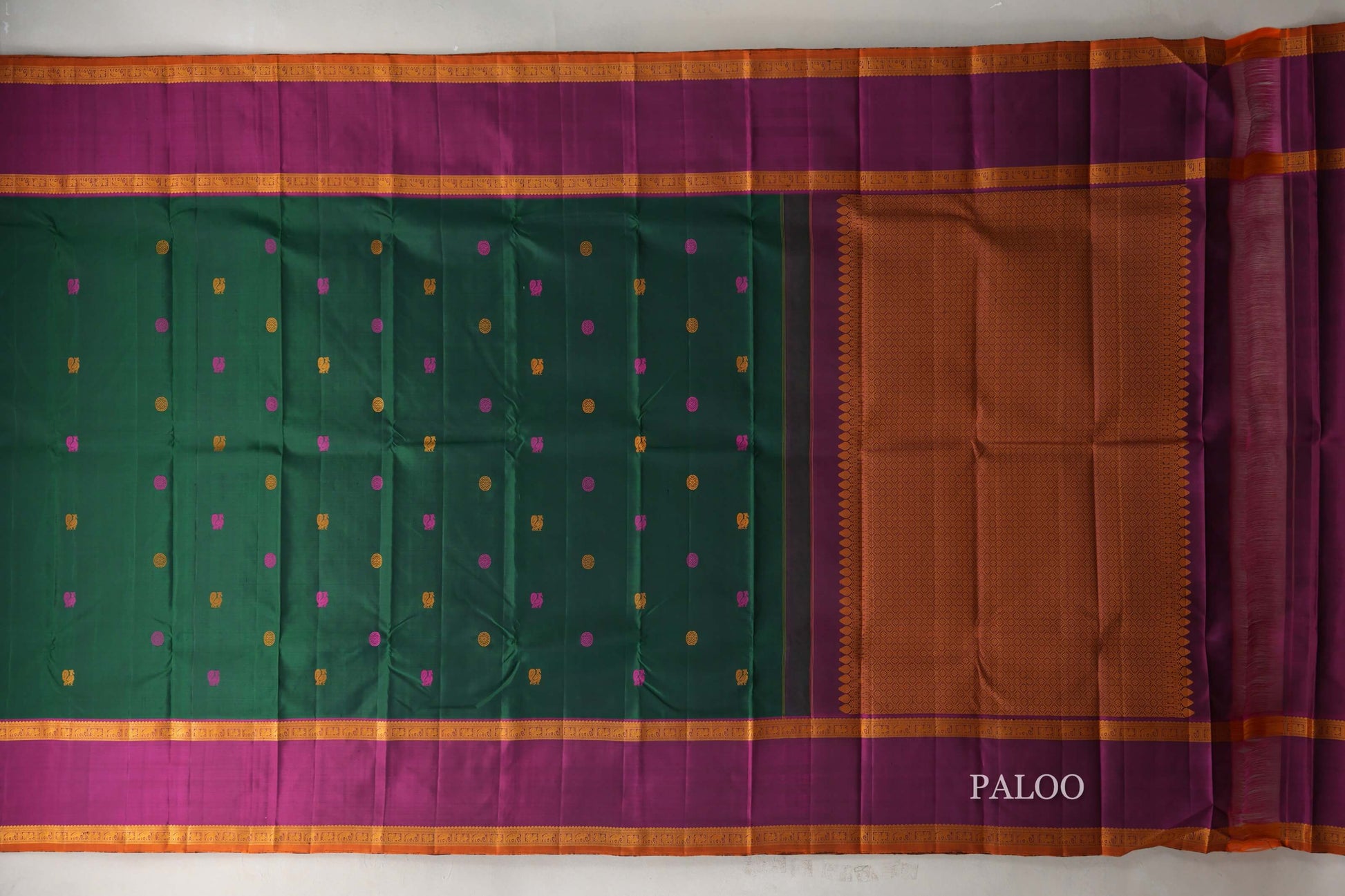 Forest Green with Rettai Pettu Borders Vintage Kanjivaram Silk Saree paloo