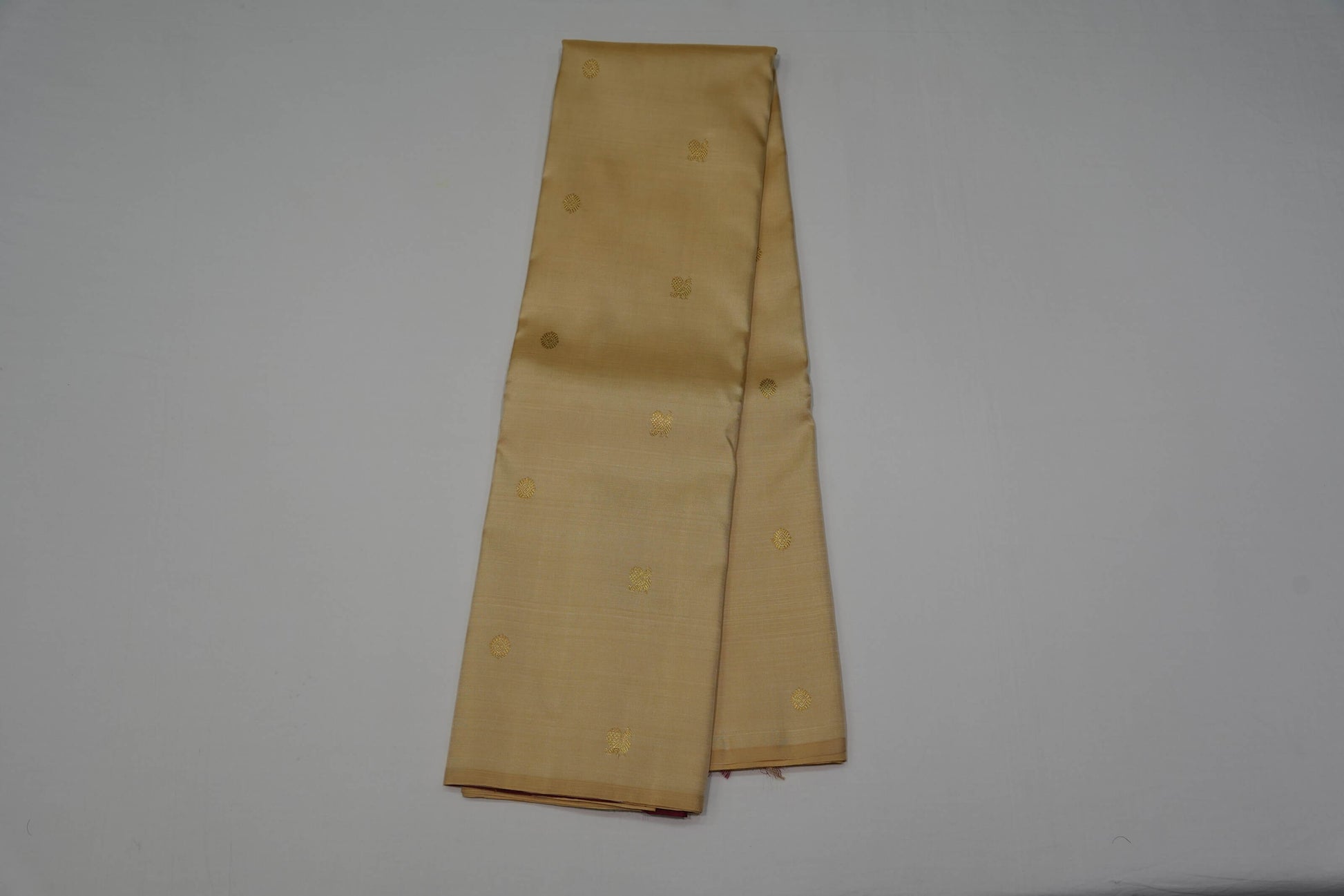Borderless vintage kanchipuram silk saree