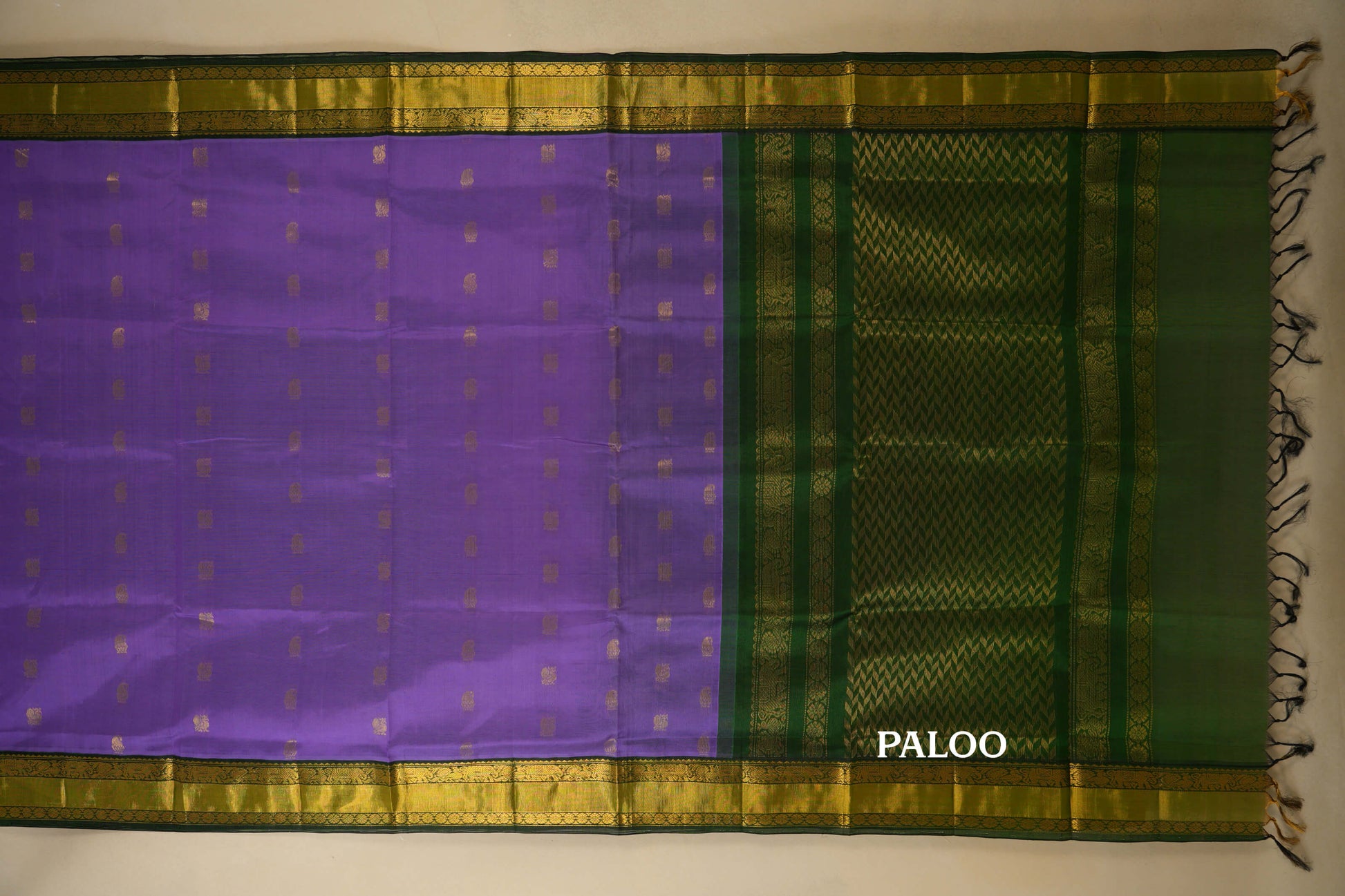 Lavender with Bottle Green Borders Silk Cotton Saree paloo