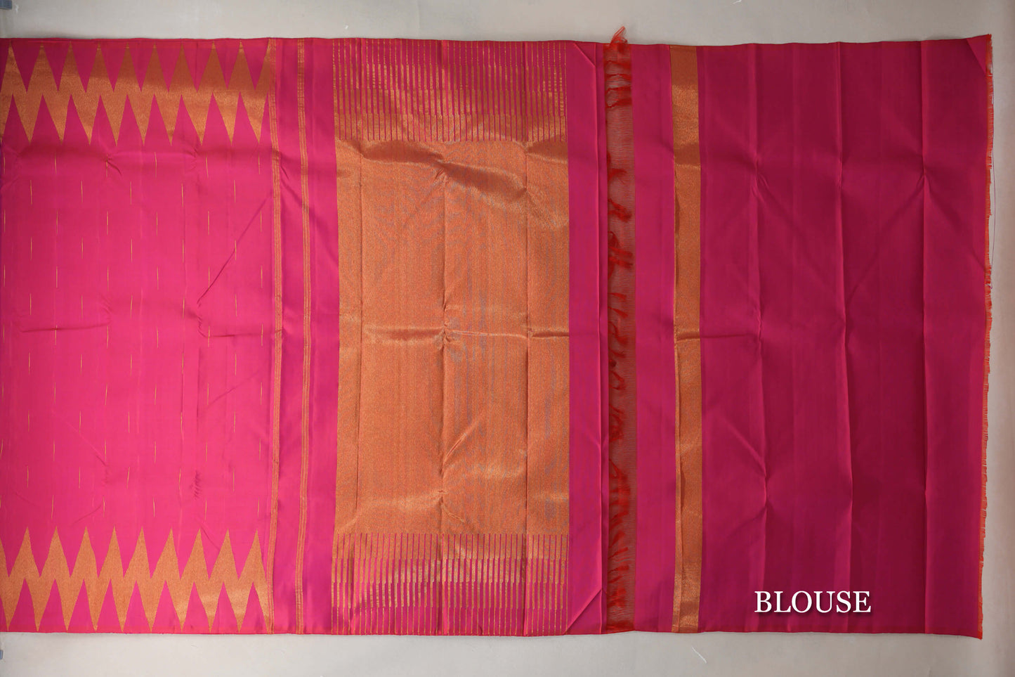 Orangish Pink Temple Borders Vintage Kanjivaram Silk Saree blouse