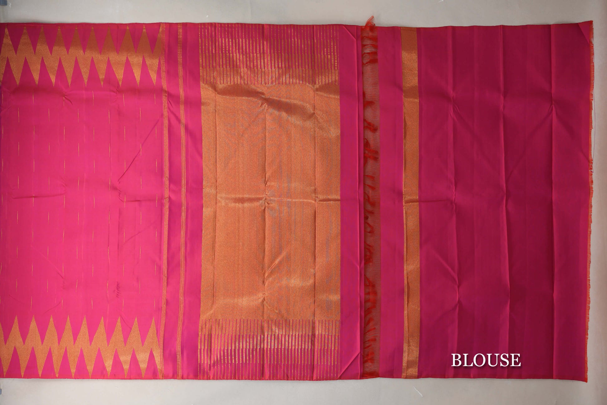 Orangish Pink Temple Borders Vintage Kanjivaram Silk Saree blouse