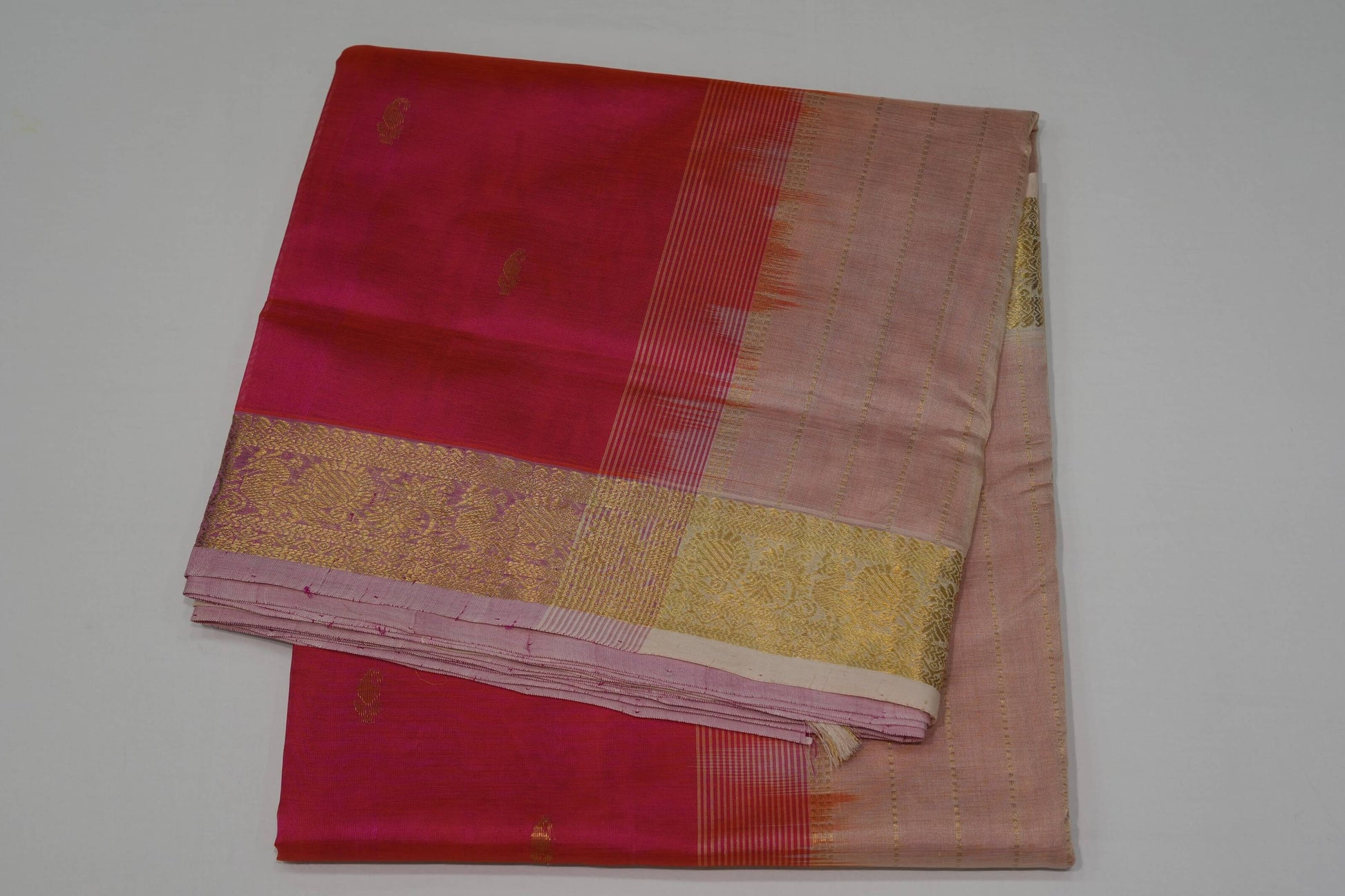 Pinkish orange nine and half yards silk cotton saree