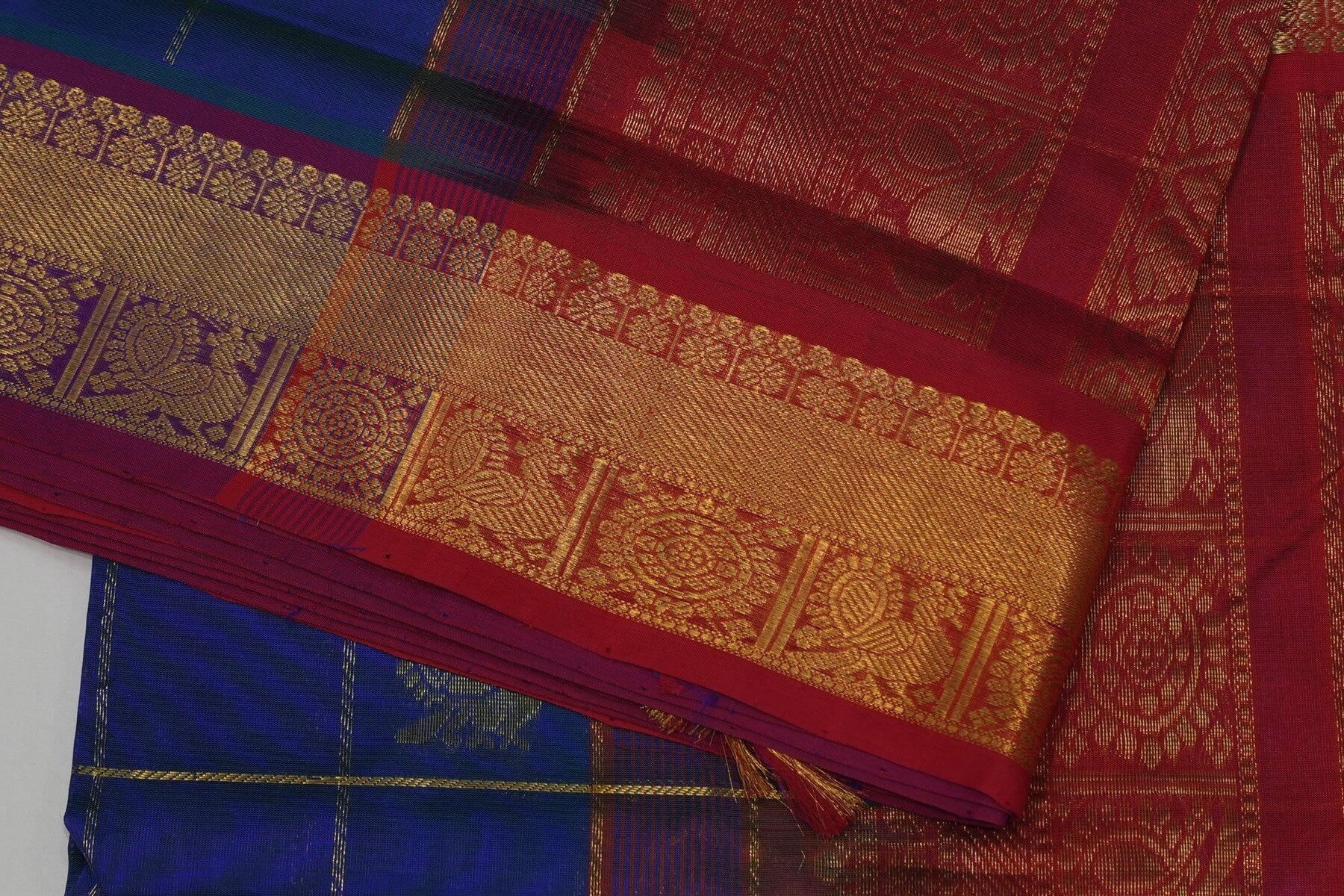 Online checked nine and half yards silk cotton saree
