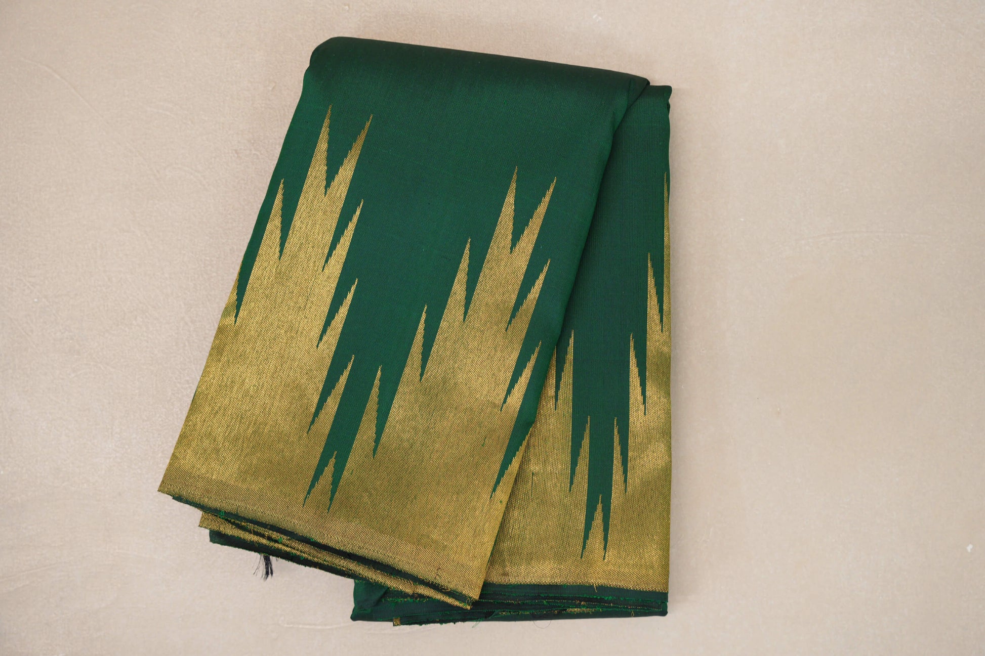 Forest Green Temple Borders Vintage Kanjivaram Silk Saree online