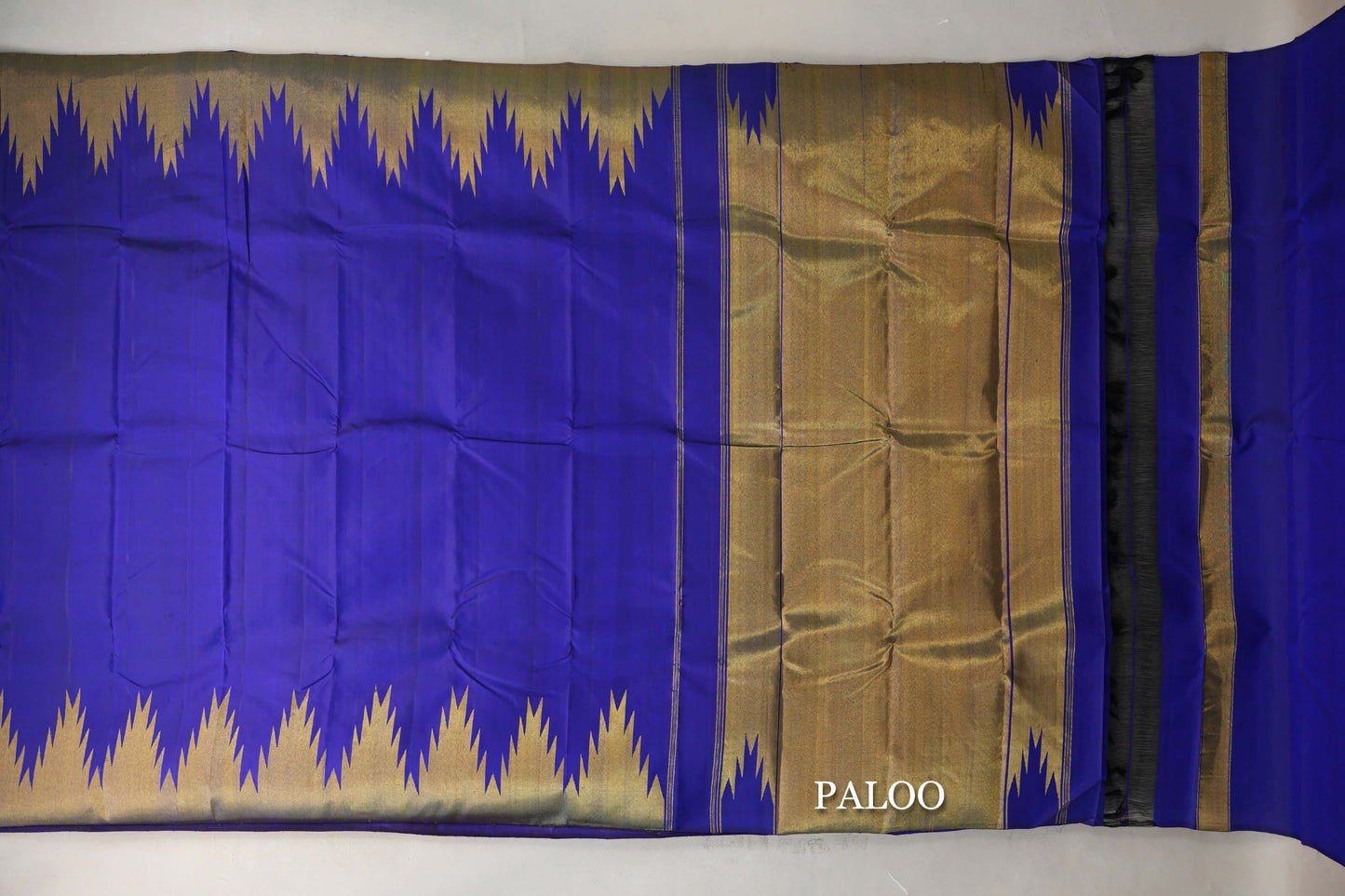 Deep Blue Violet Temple Borders Vintage Kanjivaram Silk Saree paloo