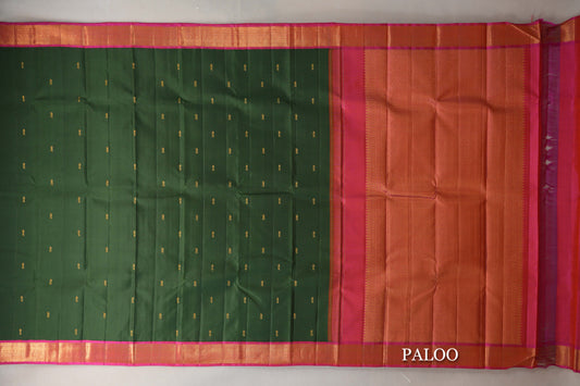 Emerald Green Vintage Kanjivaram Silk Saree paloo