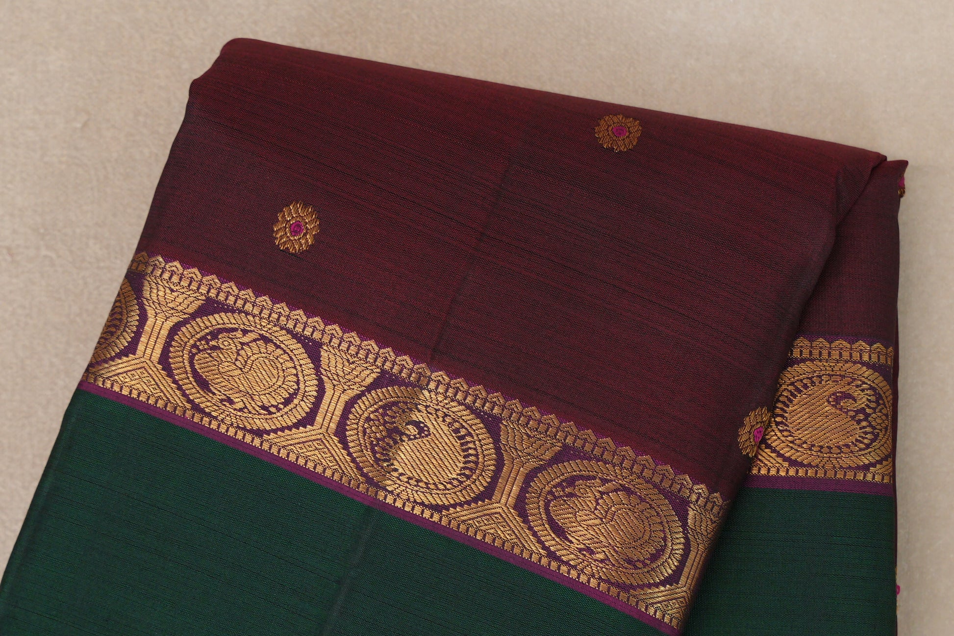 Deep Plum Vintage Kanjivaram Silk Saree body zoom
