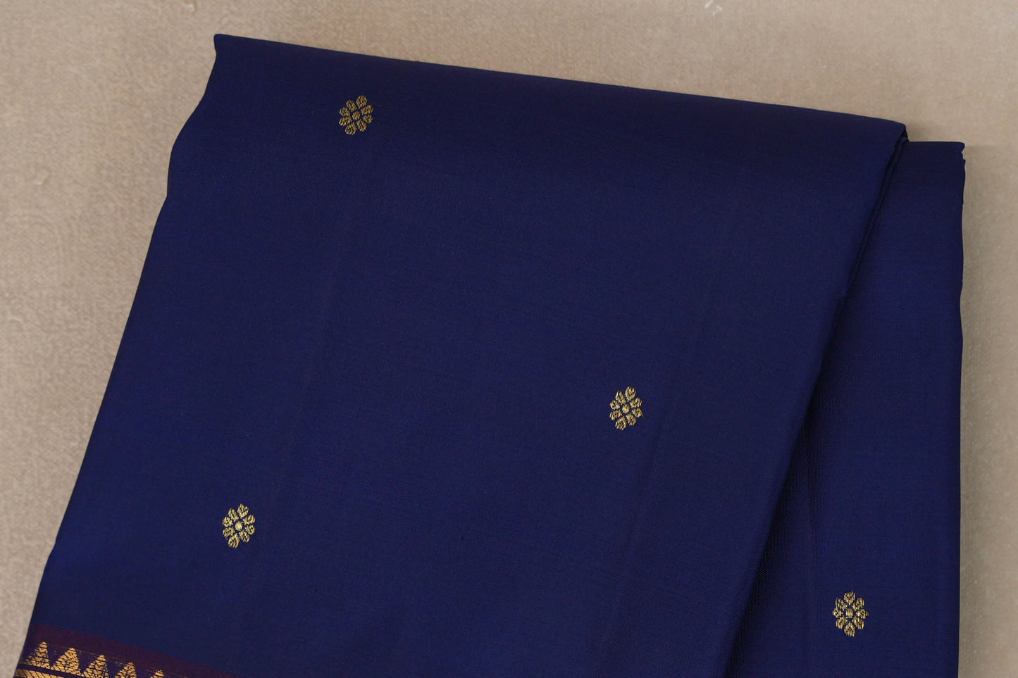 Deep Blue Vintage Kanjivaram Silk Saree body zoom
