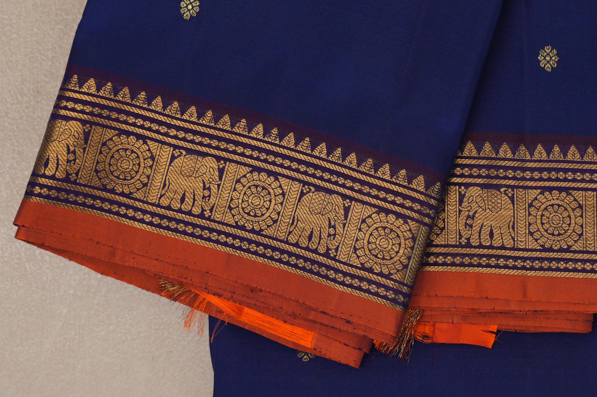 Deep Blue Vintage Kanjivaram Silk Saree border zoom