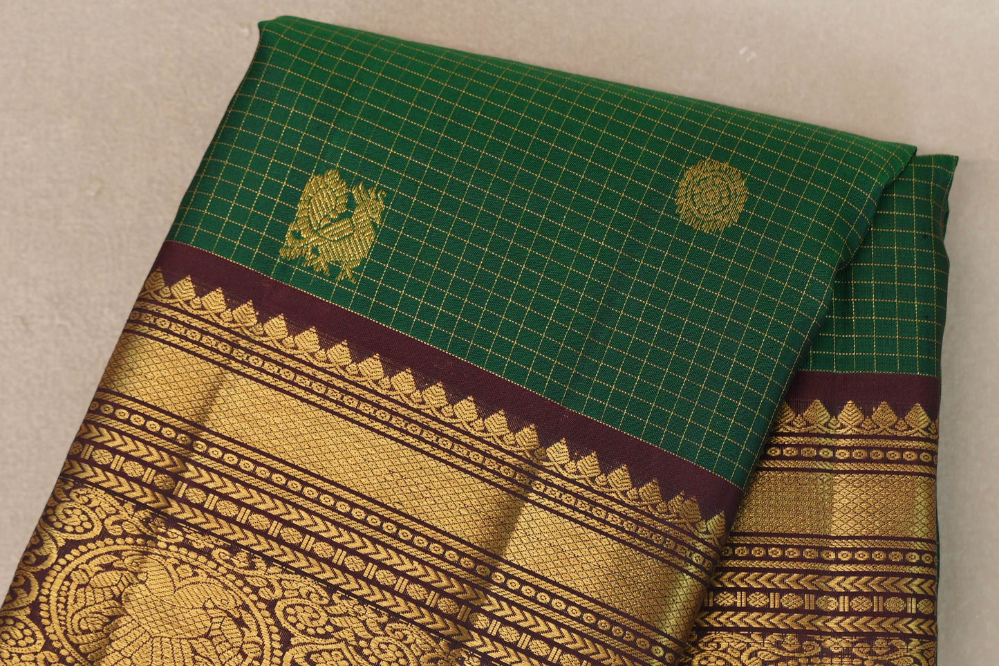 Emerald green with Kanchana brown borders Vintage Kanjivaram Silk Saree by Shreenivas Silks PSSR019541