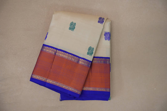 Cream with Royal Blue borders Vintage Kanjivaram Silk Saree by Shreenivas Silks PSSR019542