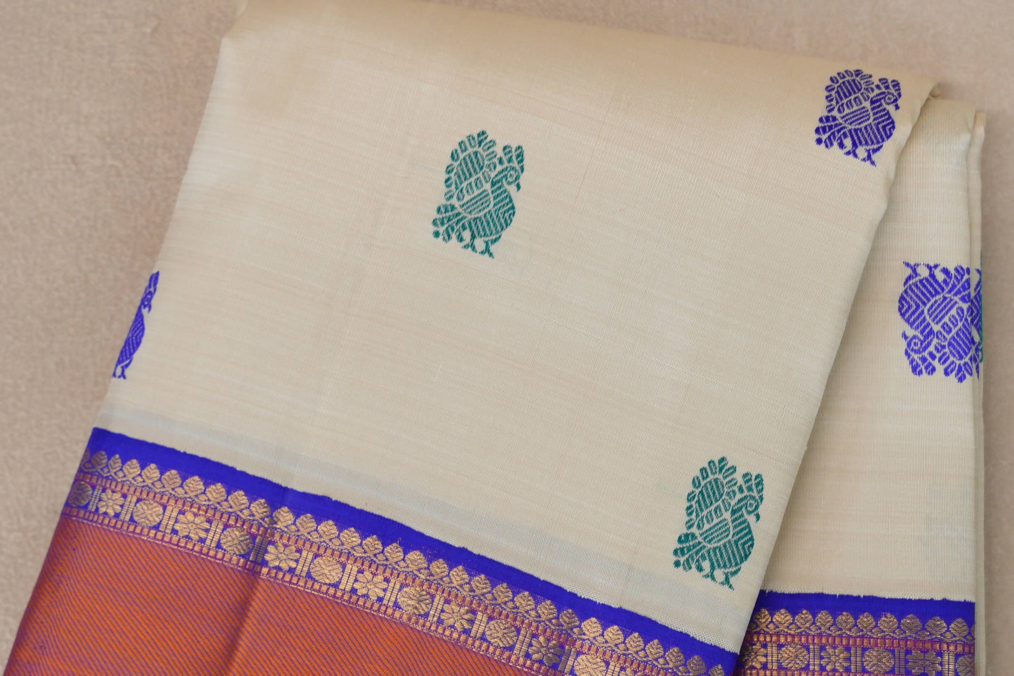 Cream with Royal Blue borders Vintage Kanjivaram Silk Saree by Shreenivas Silks PSSR019542