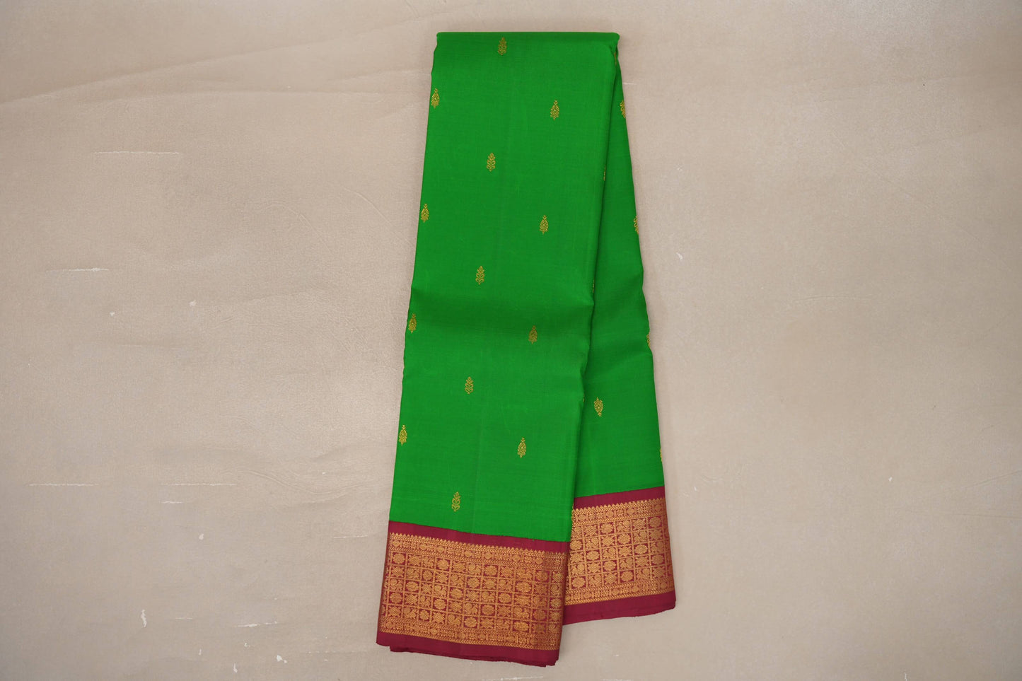 Parrot green with Deep Rani Pink borders Vintage Kanjivaram Silk Saree by Shreenivas Silks PSSR019543