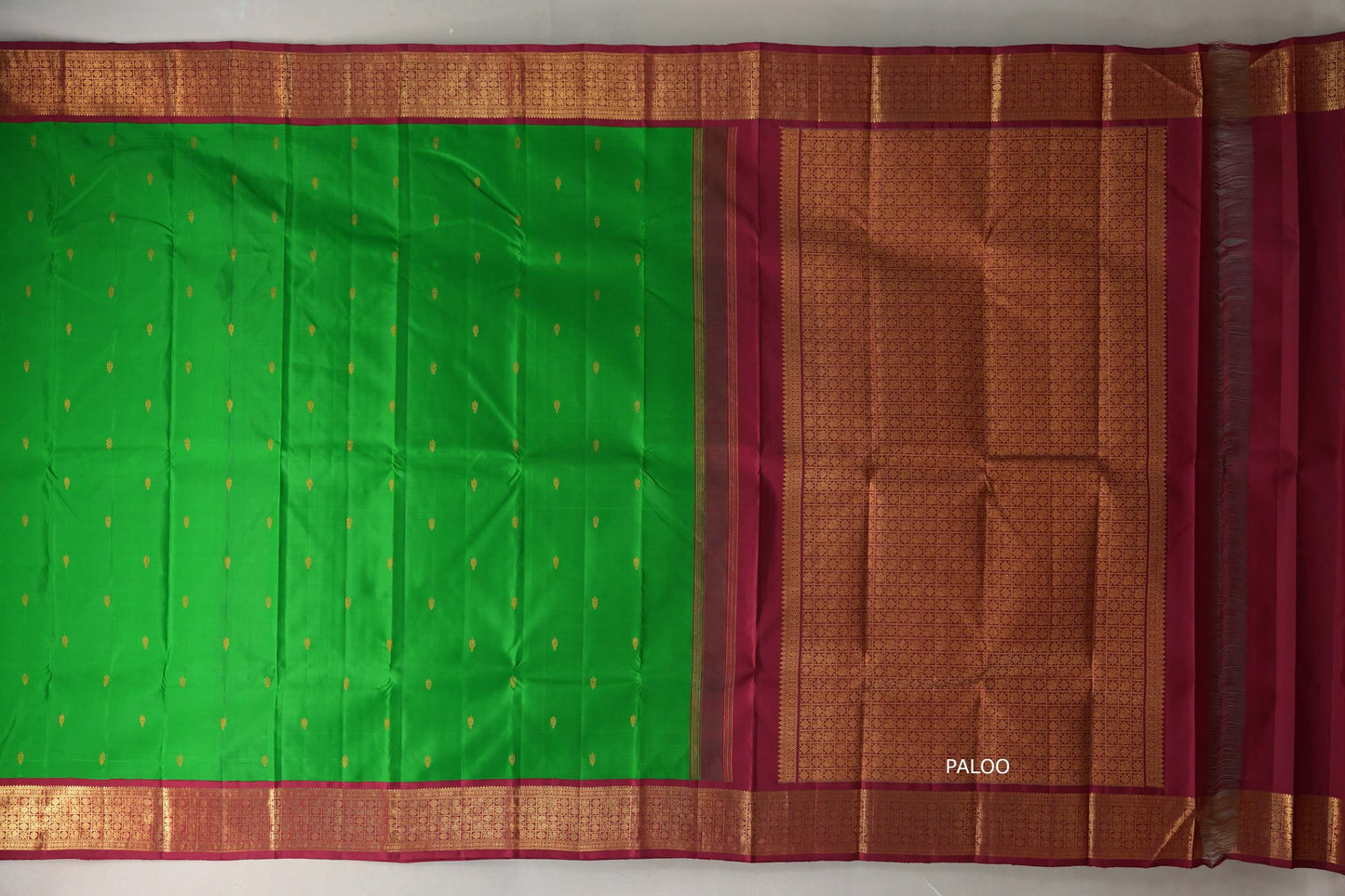 Parrot green with Deep Rani Pink borders Vintage Kanjivaram Silk Saree by Shreenivas Silks PSSR019543