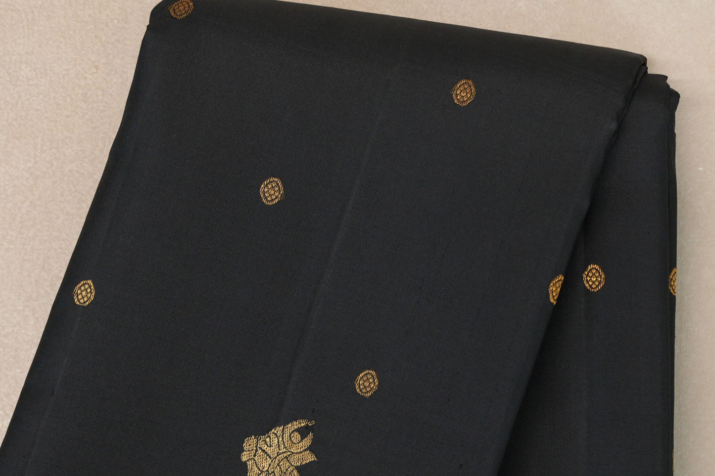 Jet Black Vintage Kanjivaram Silk Saree by Shreenivas Silks PSSR019544
