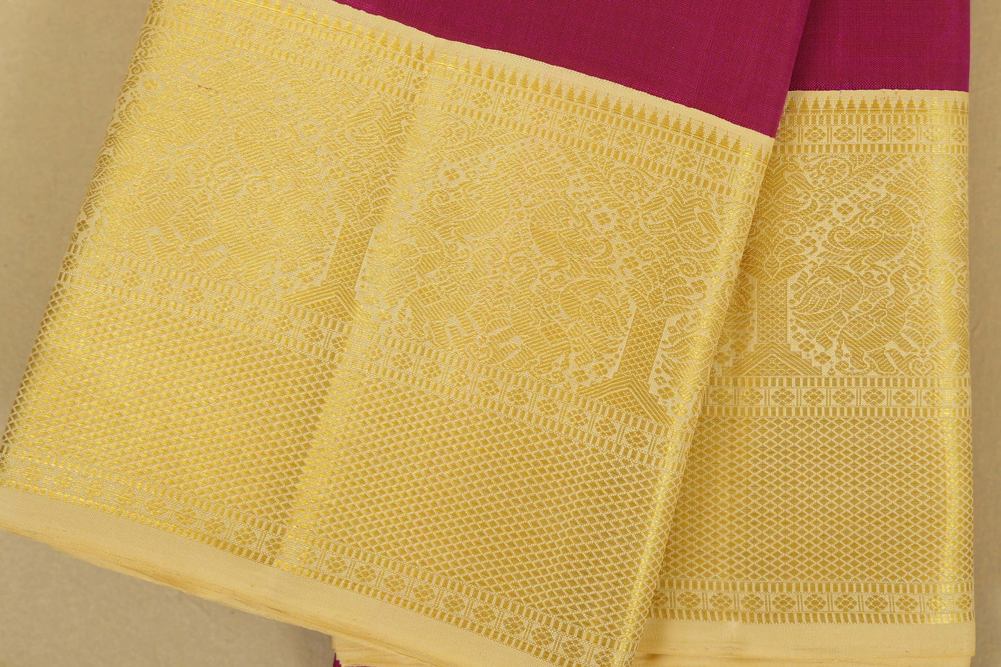 Rani Pink with Beige Borders Vintage Kanjivaram Silk Saree borders zoom