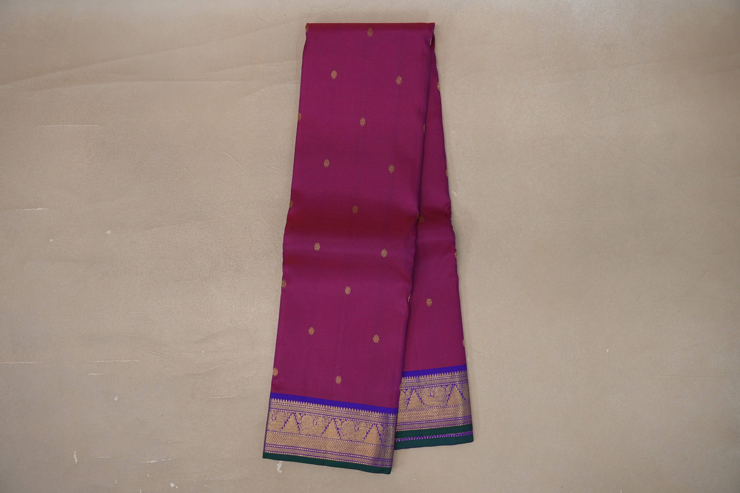 Magenta Vintage Kanjivaram Silk Saree by Shreenivas Silks PSSR019549